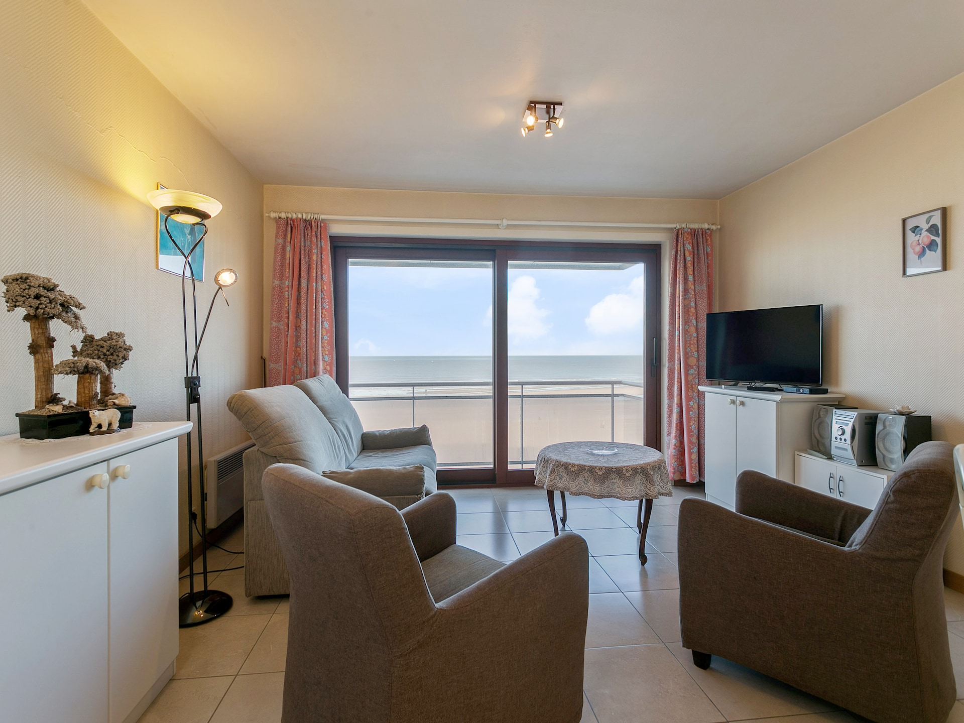 Ruim appartement met zeezicht aan de dijk in Blankenberge - foto 8