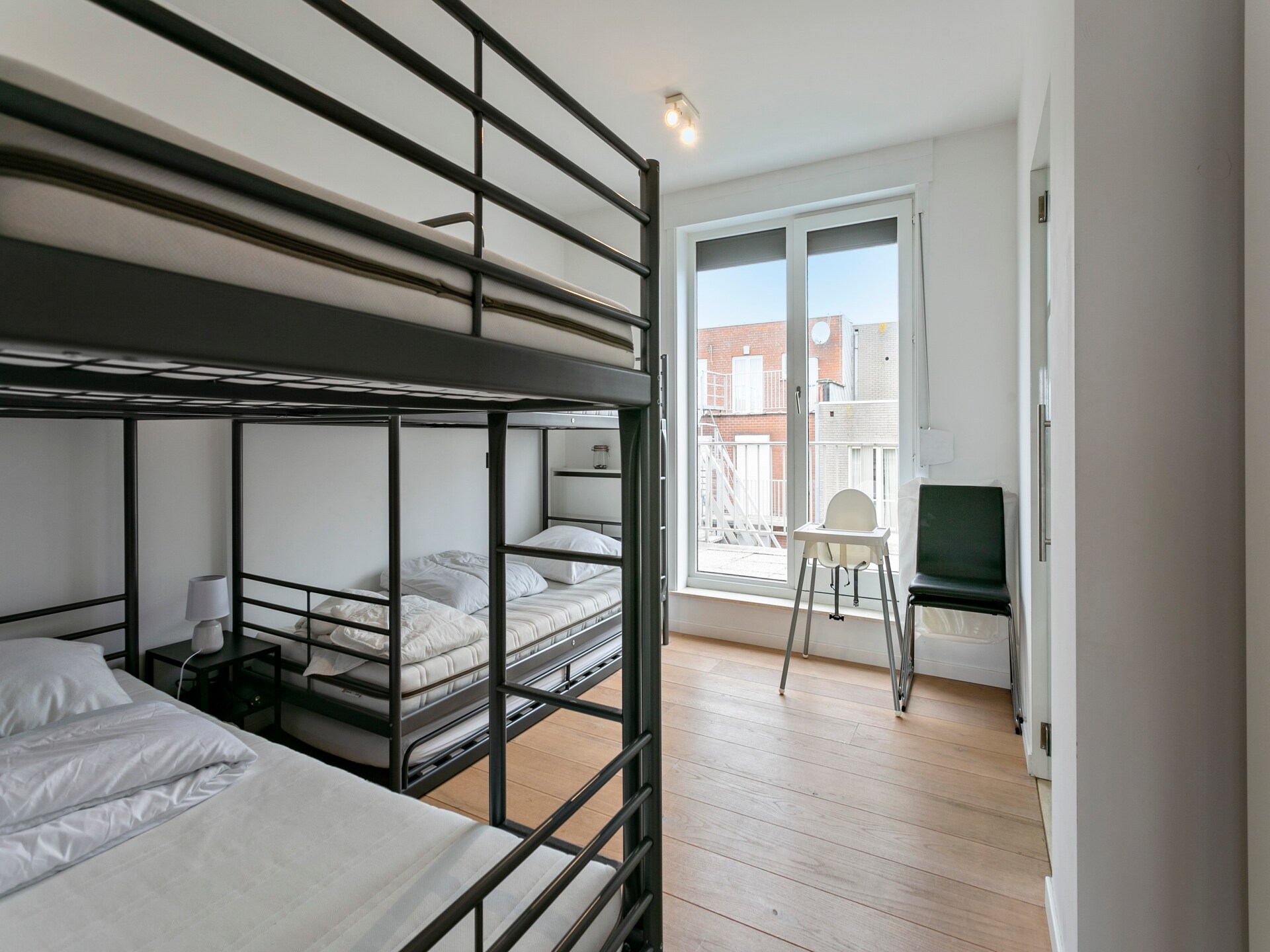 Penthouse Blankenberge met panoramisch uitzicht en 2 dakterrassen - foto 5