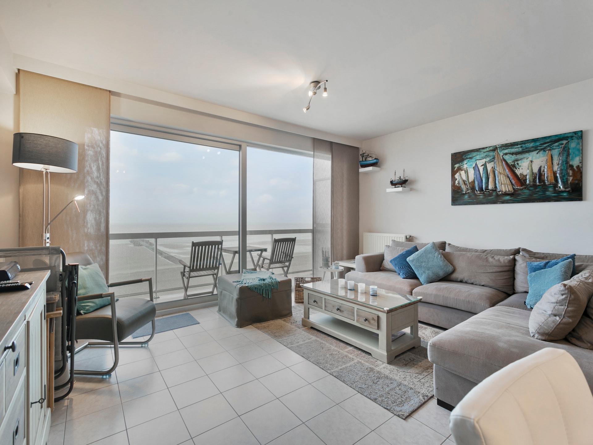 Luchtig 5-persoonsappartement met terras in Blankenberge - foto 2