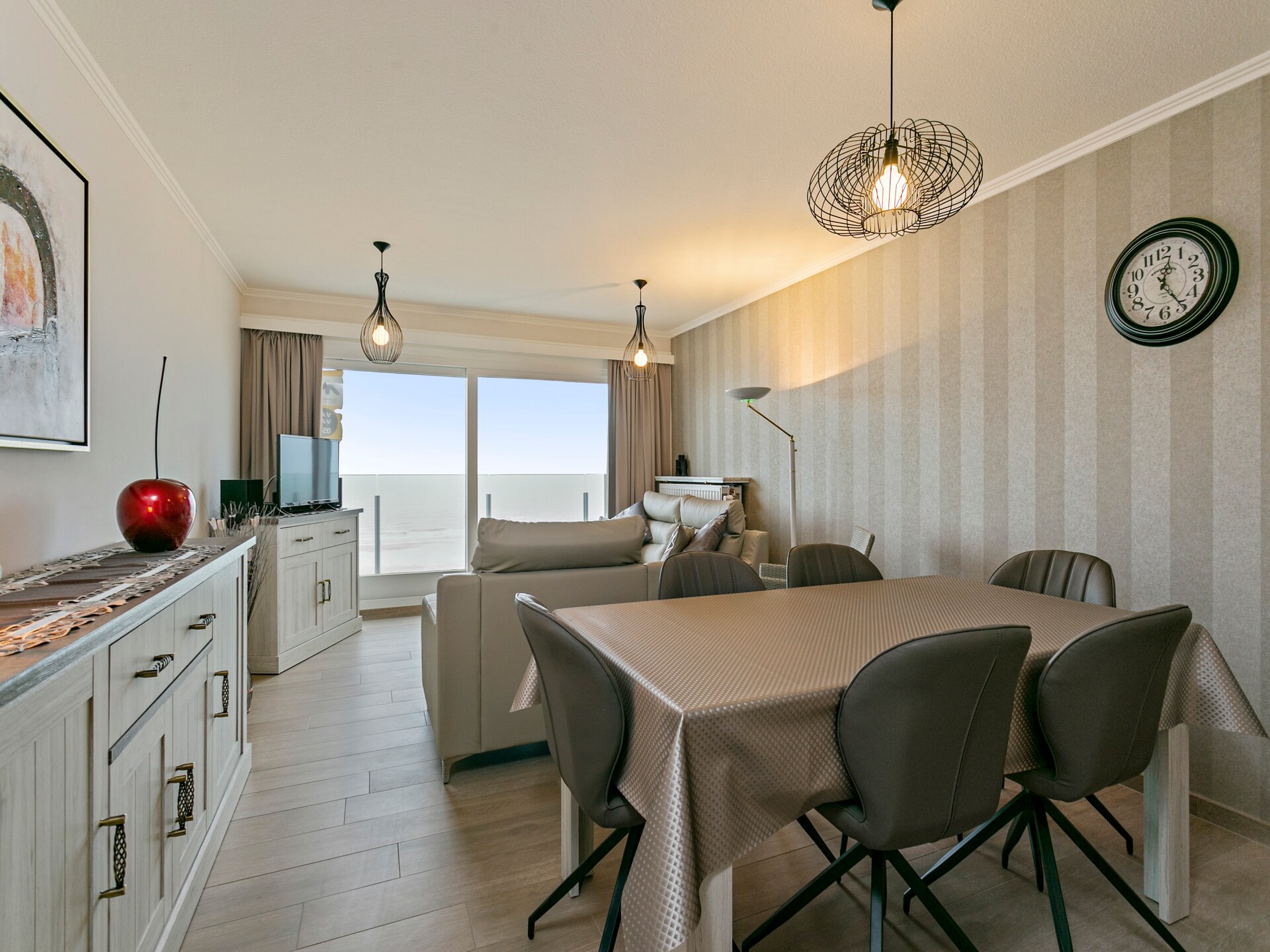 Gerenoveerd zee-appartement met panoramisch uitzicht in Blankenberge - foto 9