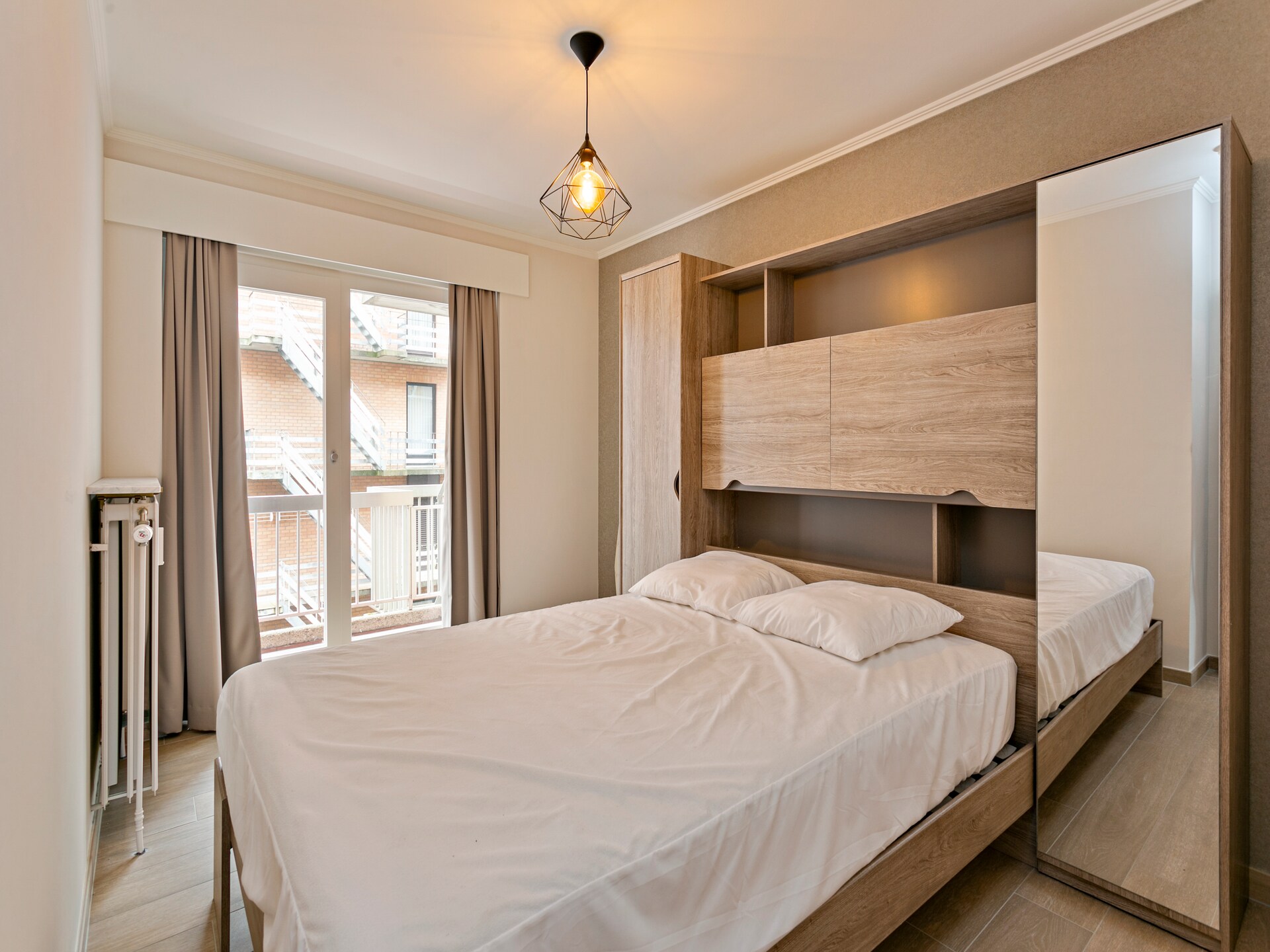 Gerenoveerd zee-appartement met panoramisch uitzicht in Blankenberge - foto 11