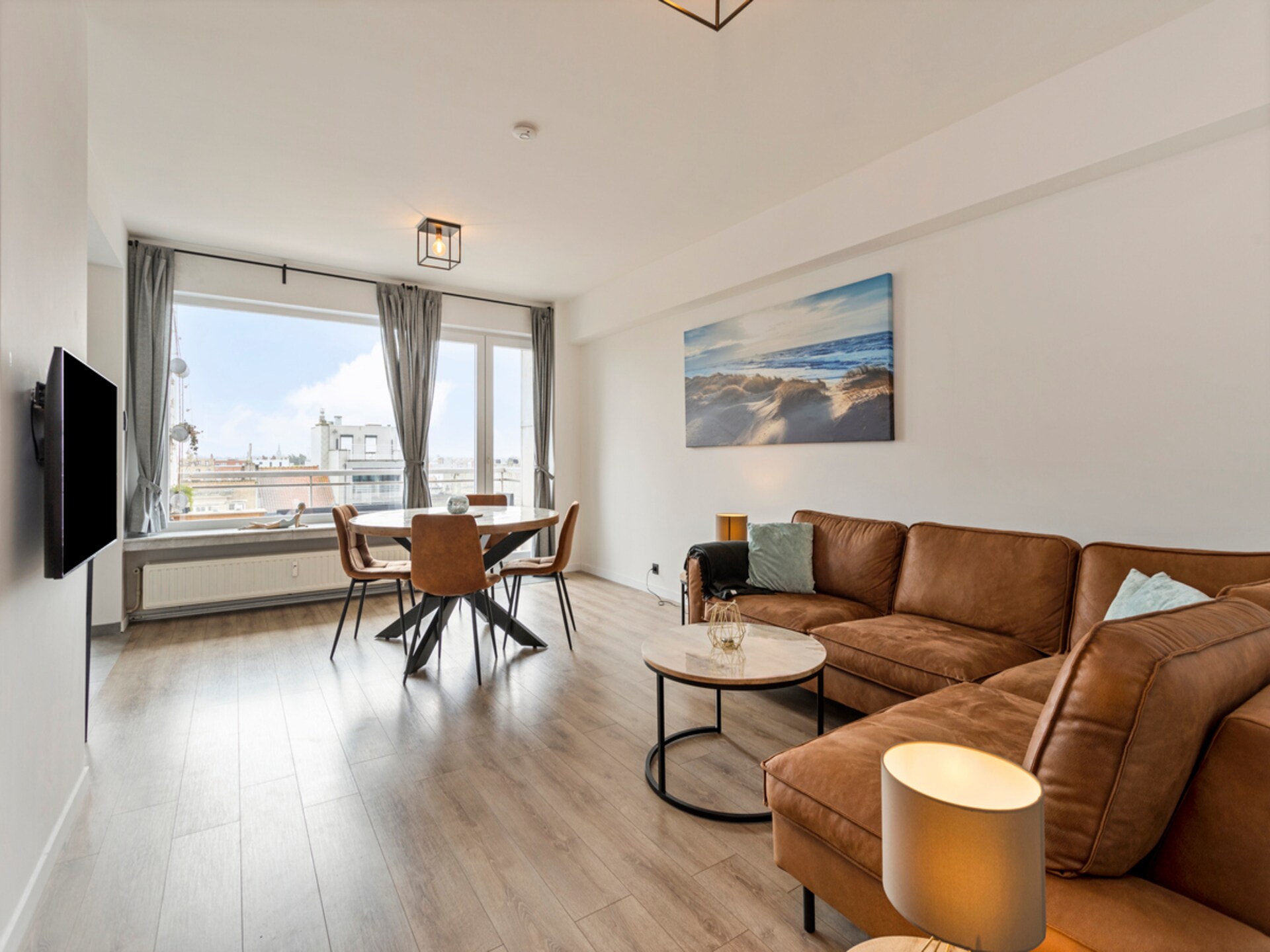 Gerenoveerd appartement met zonneterras in hartje Blankenberge - foto 1