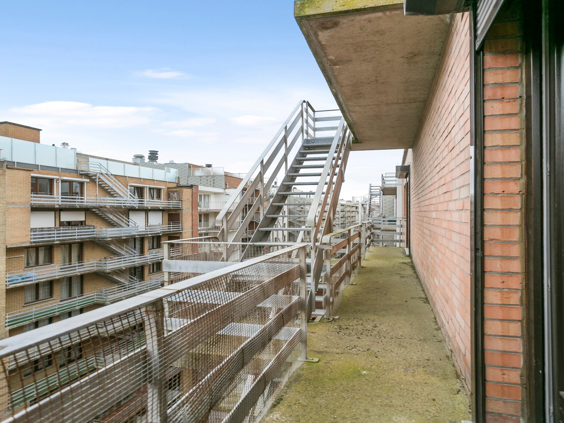 Ruim appartement met zonnig terras en uitzicht op de jachthaven van Blankenberge - foto 17