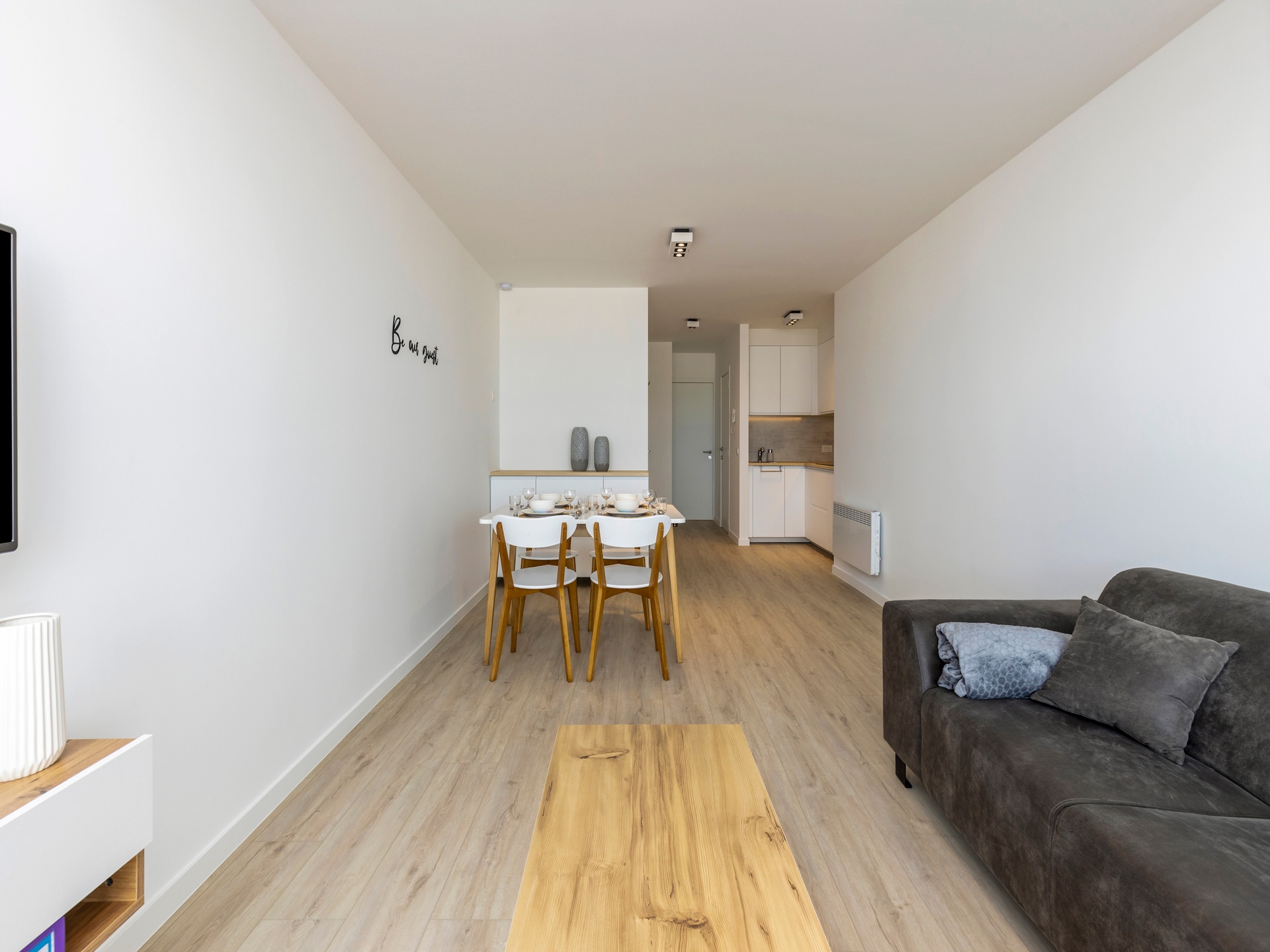 Stijlvol gerenoveerd appartement aan de Zeedijk in Blankenberge - foto 9