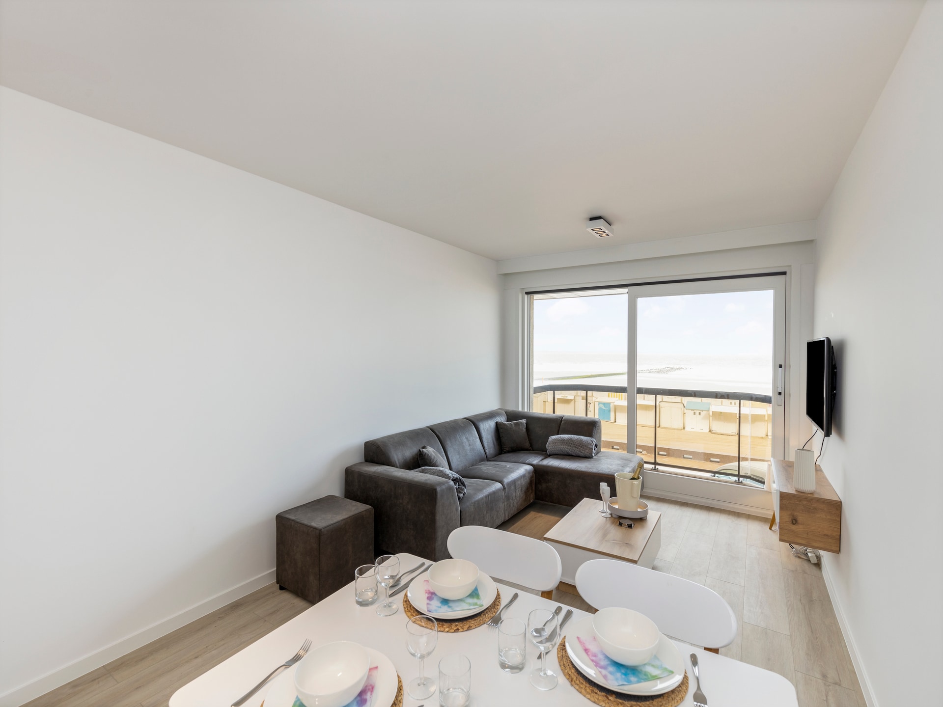 Stijlvol gerenoveerd appartement aan de Zeedijk in Blankenberge - foto 12