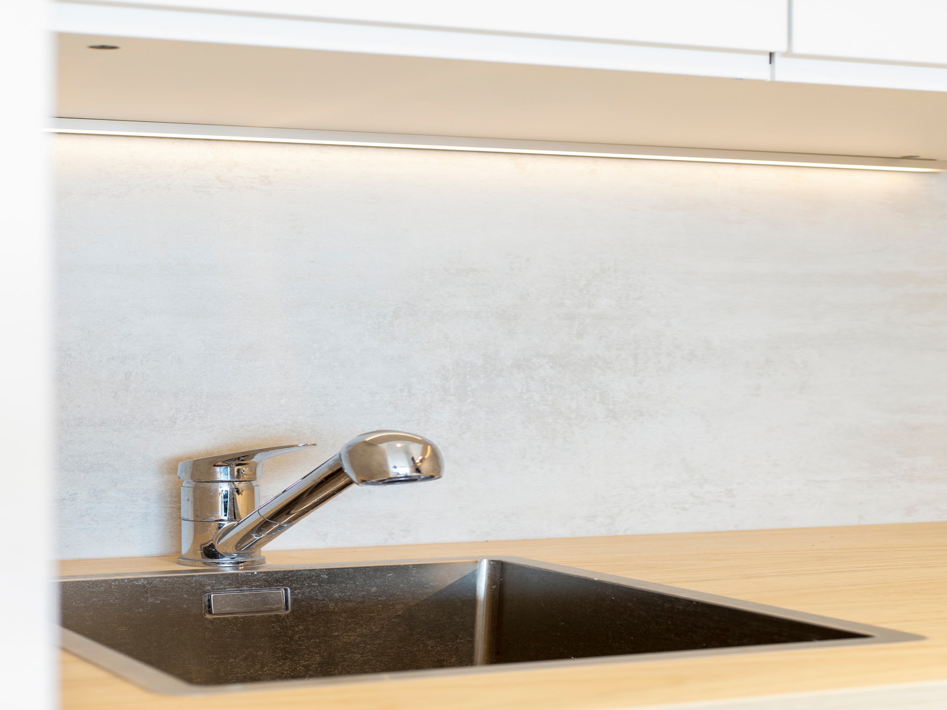 Stijlvol gerenoveerd appartement aan de Zeedijk in Blankenberge - foto 39