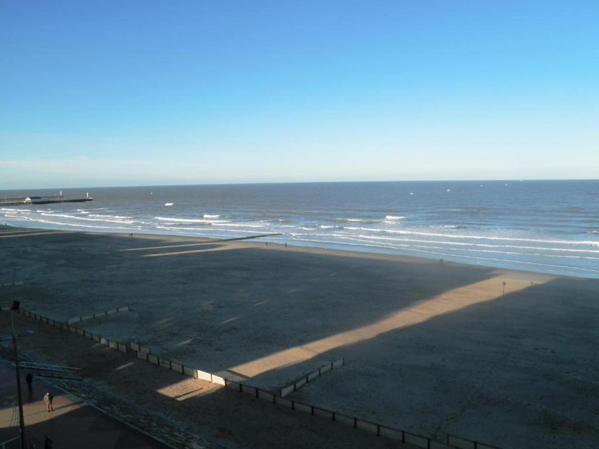 Stijlvol gerenoveerd appartement aan de Zeedijk in Blankenberge - foto 27