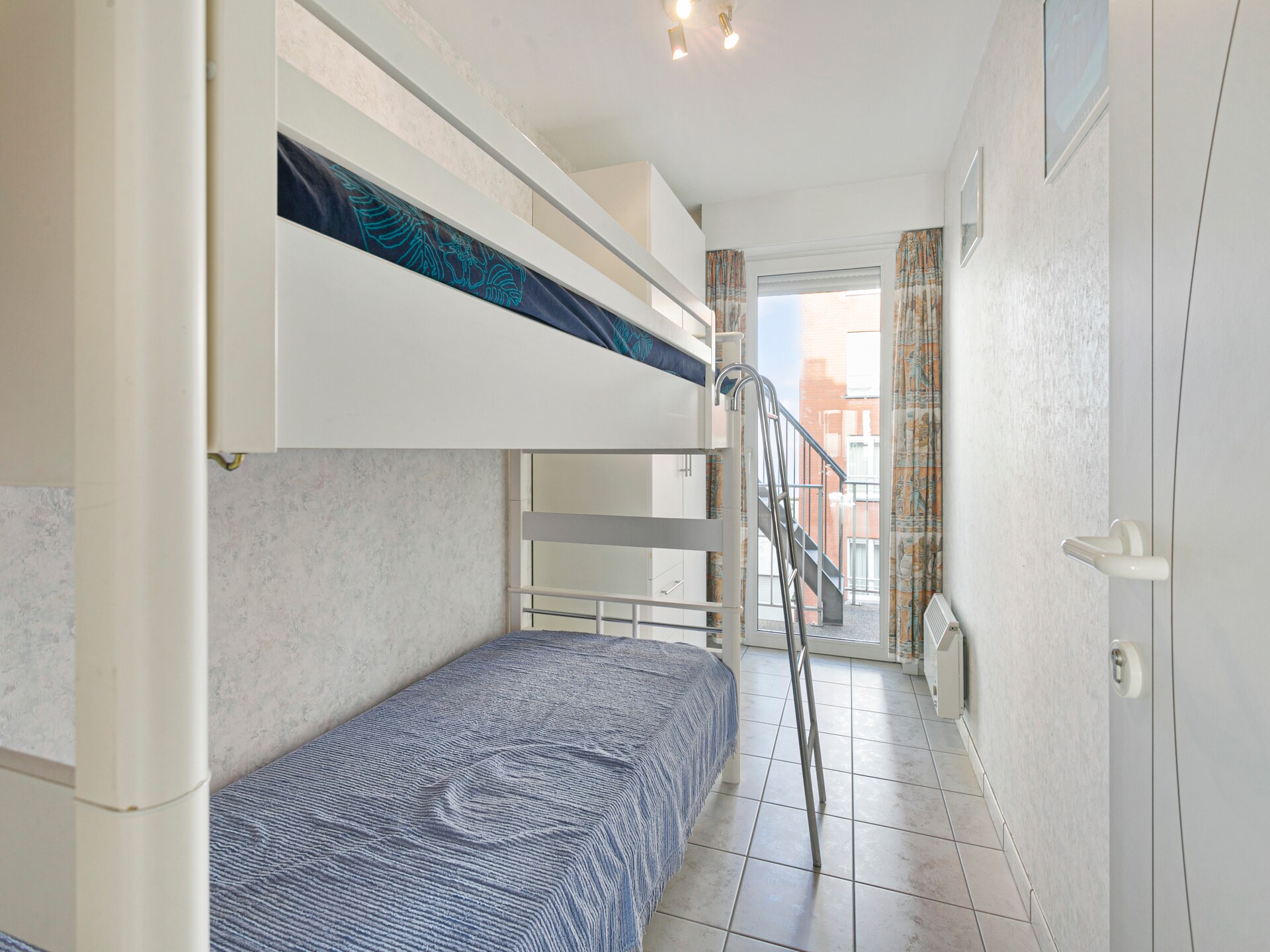 Licht appartement in Blankenberge met zicht op jachthaven en polders - foto 12