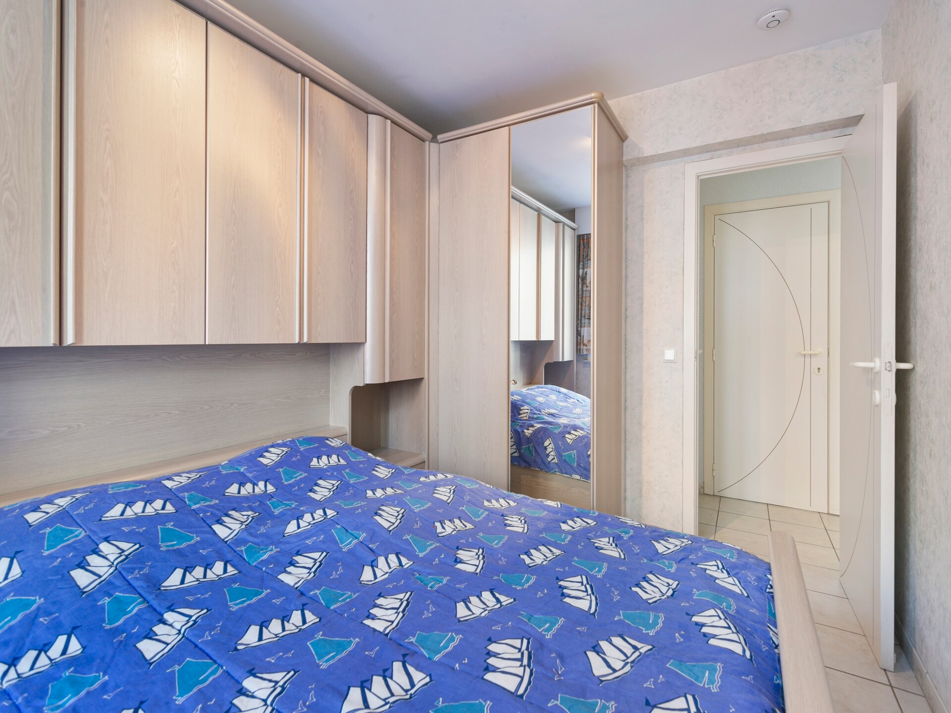 Licht appartement in Blankenberge met zicht op jachthaven en polders - foto 13