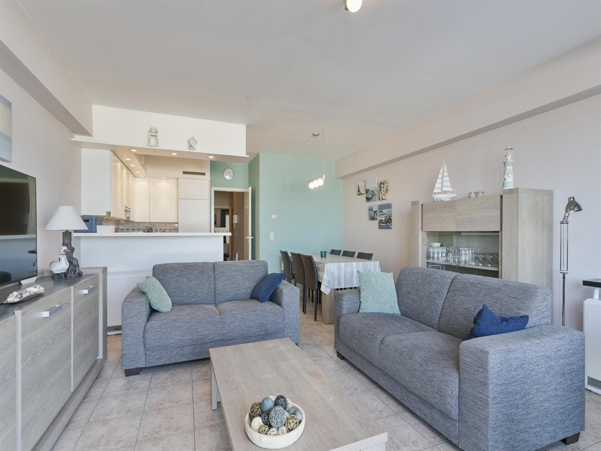 Frontaal zeezicht in Blankenberge: appartement voor 5 op 1e verdieping - foto 2