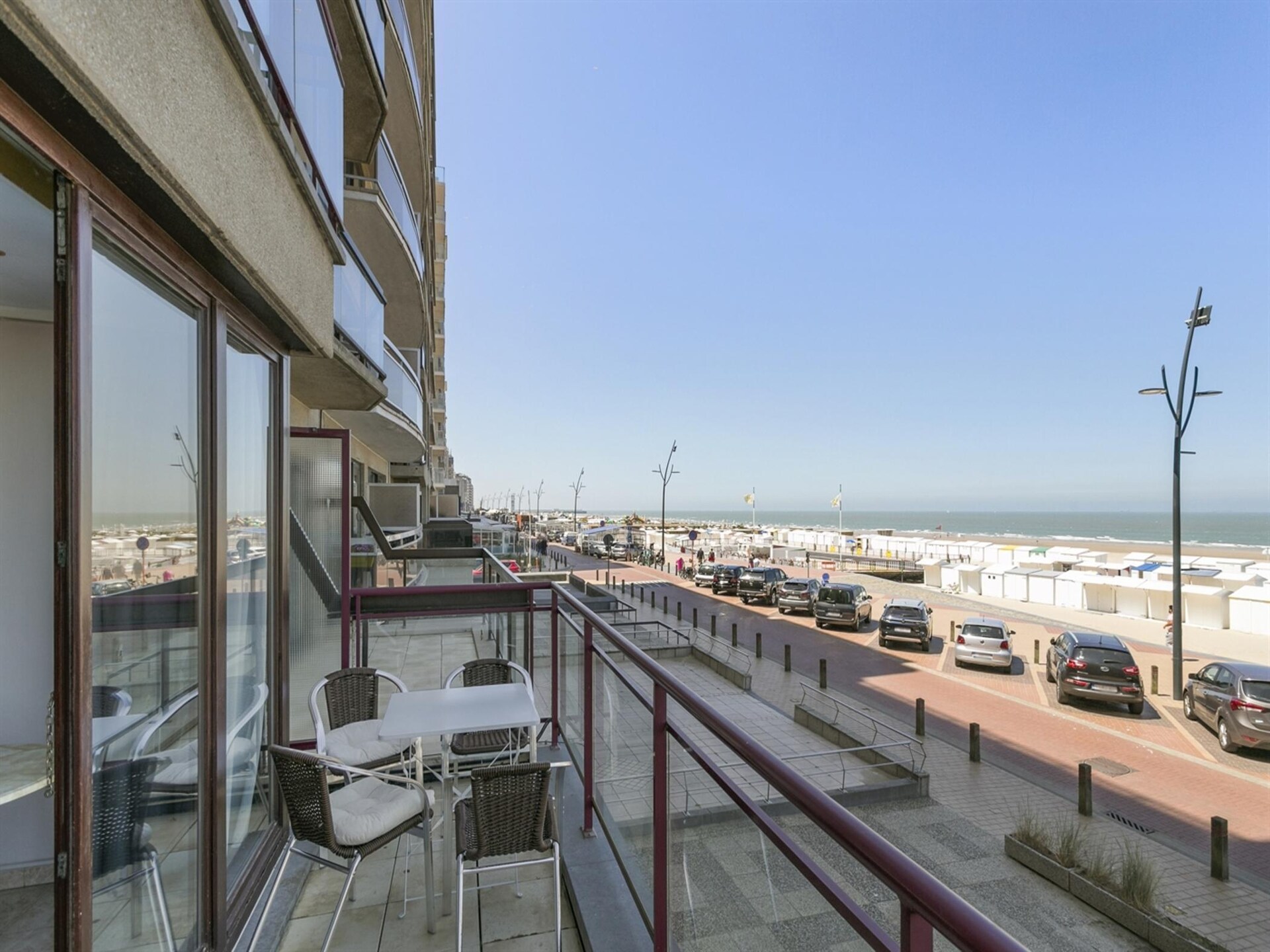 Frontaal zeezicht in Blankenberge: appartement voor 5 op 1e verdieping - foto 6