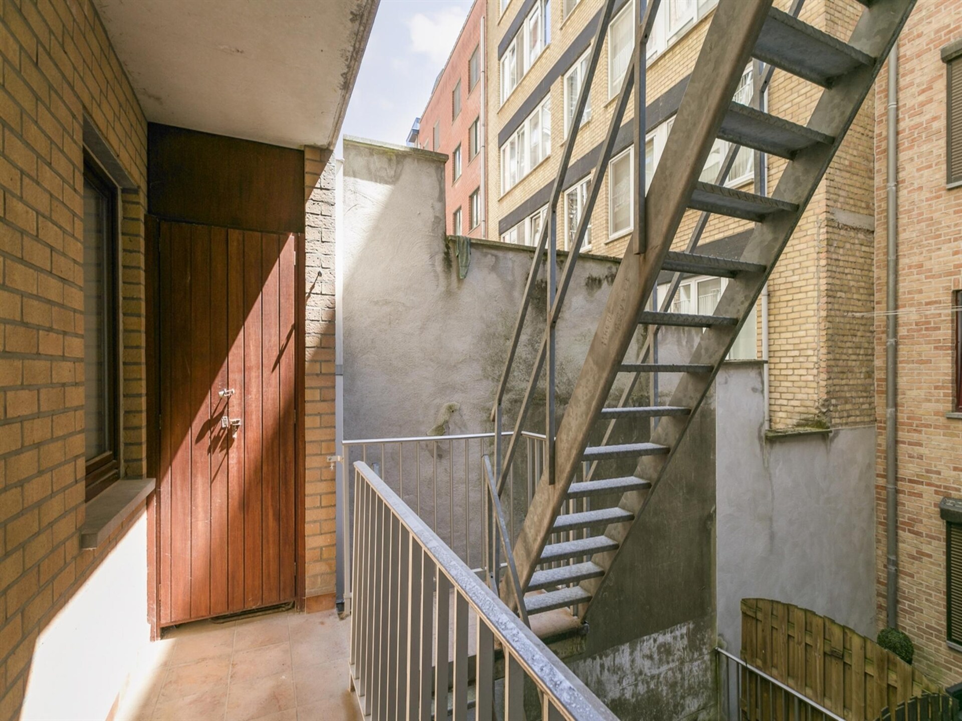 Frontaal zeezicht in Blankenberge: appartement voor 5 op 1e verdieping - foto 10