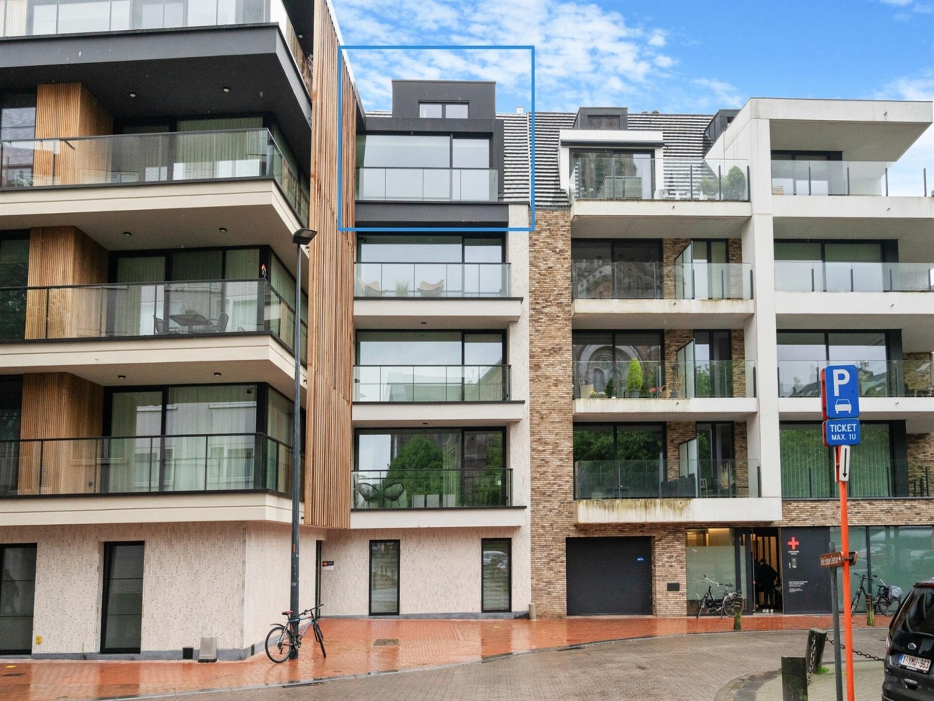 Duplex appartement met 2 terrassen in hartje Blankenberge (5p) - foto 1