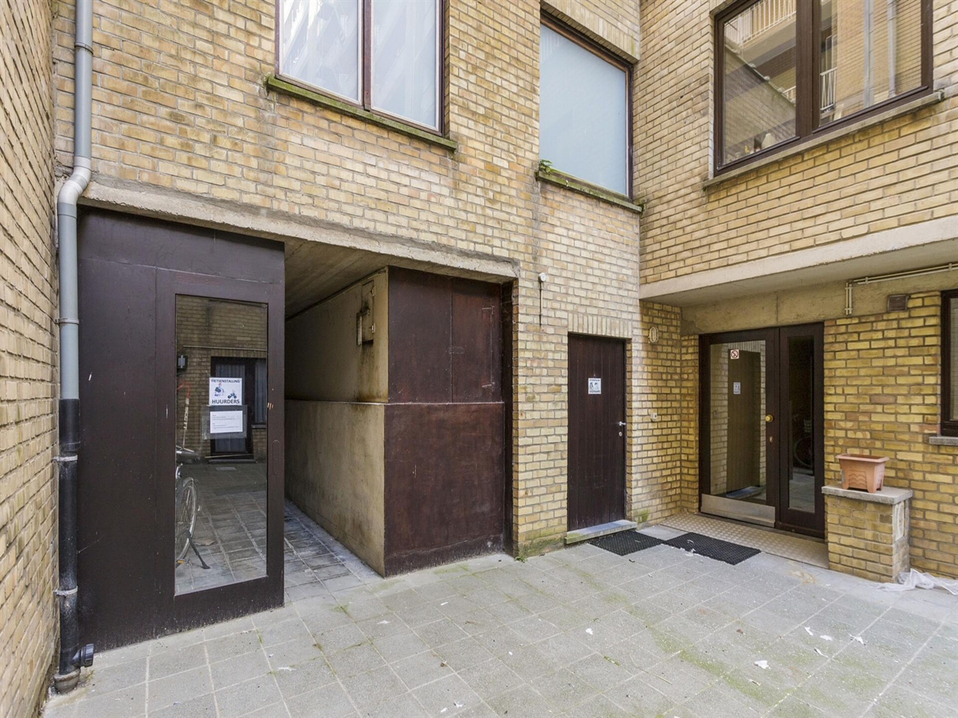 Modern industrieel appartement met zeezicht in Blankenberge - foto 7