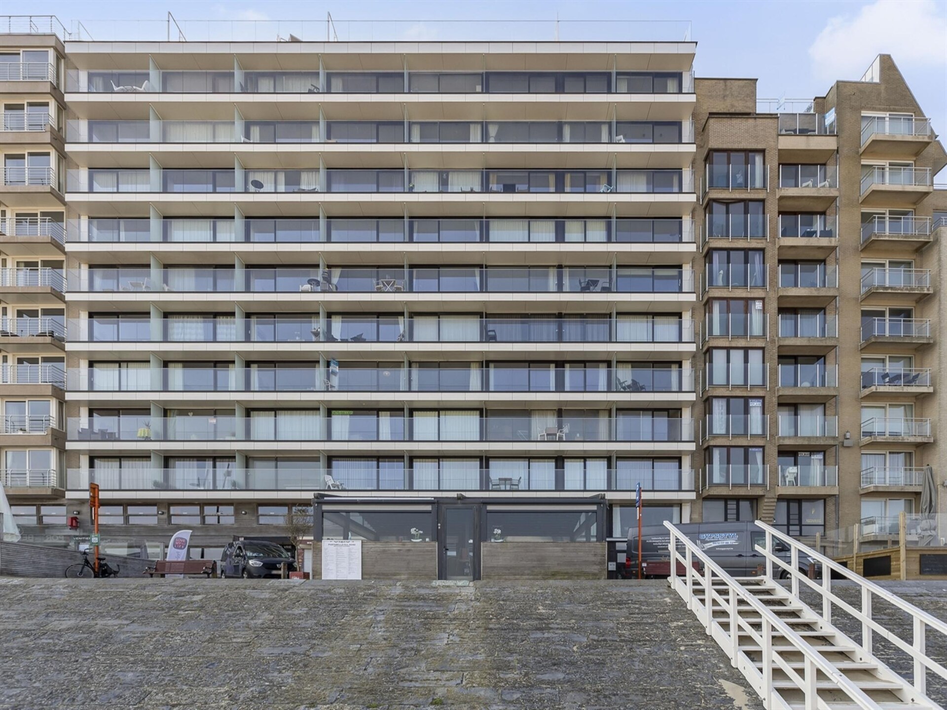 NORDVRIE 8D: Ruim zeezichtappartement met 2 terrassen in Blankenberge - foto 5