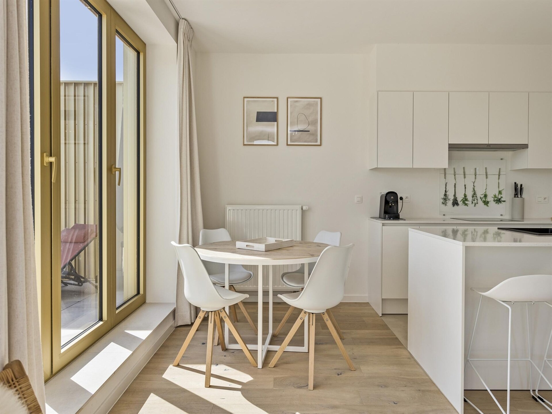 Licht appartement met twee terrassen vlakbij zee en centrum Blankenberge - foto 11