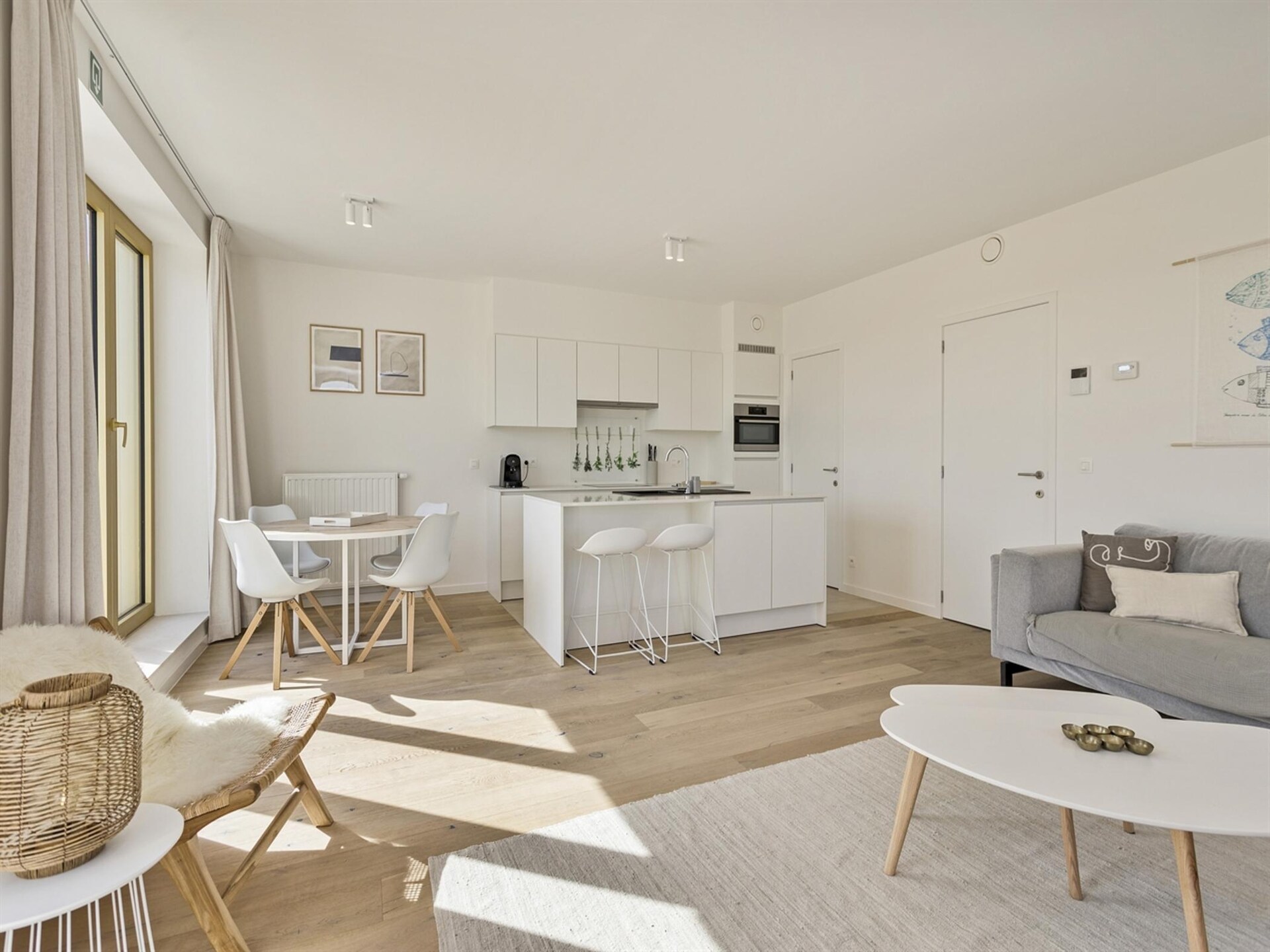 Licht appartement met twee terrassen vlakbij zee en centrum Blankenberge - foto 9