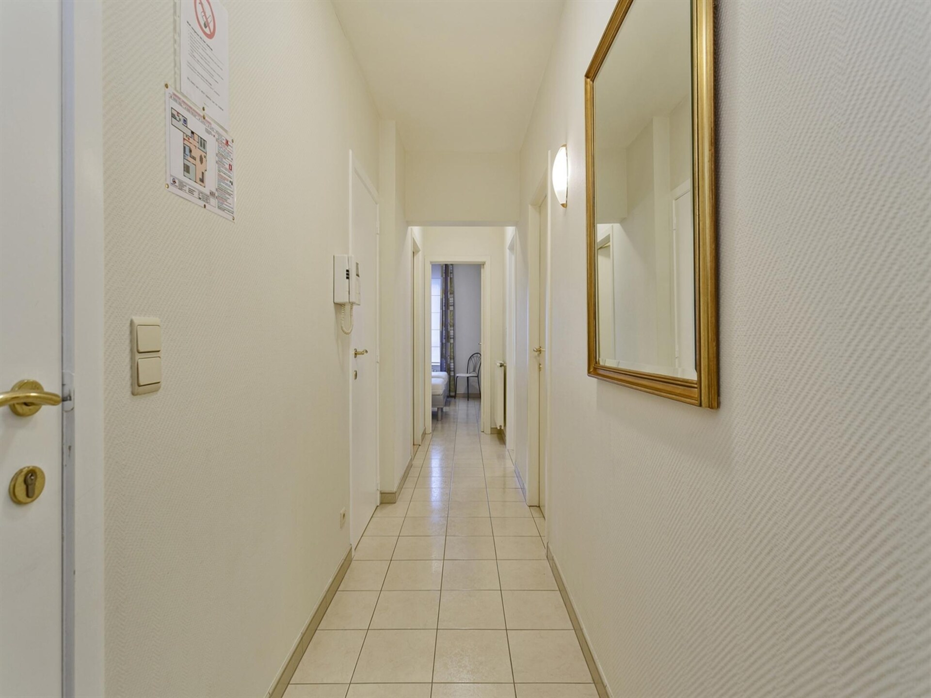 Zonnig appartement met 2 slaapkamers vlakbij de kust in Blankenberge - foto 14
