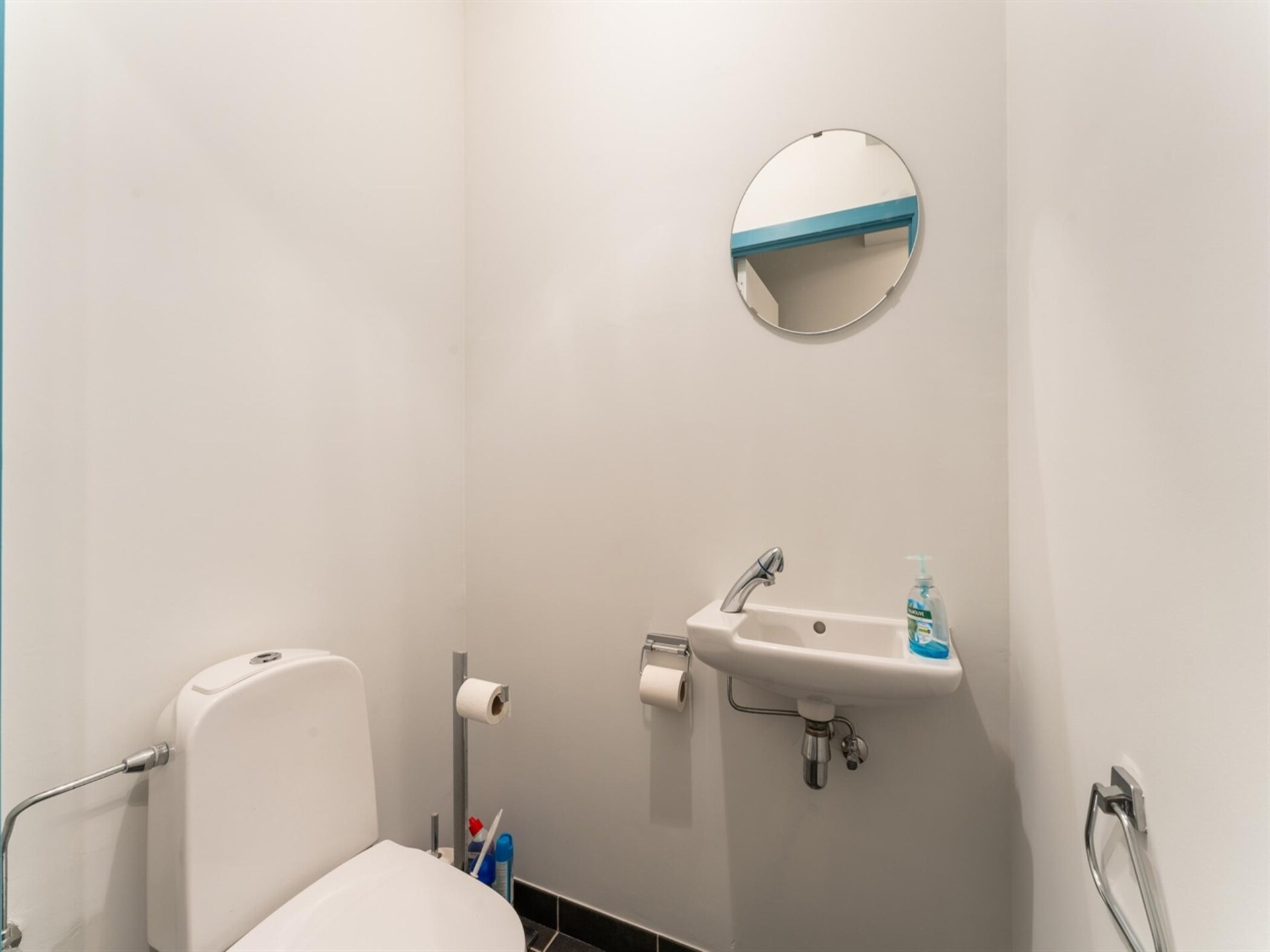 Licht modern appartement met 2 badkamers vlakbij zee in Blankenberge - foto 18