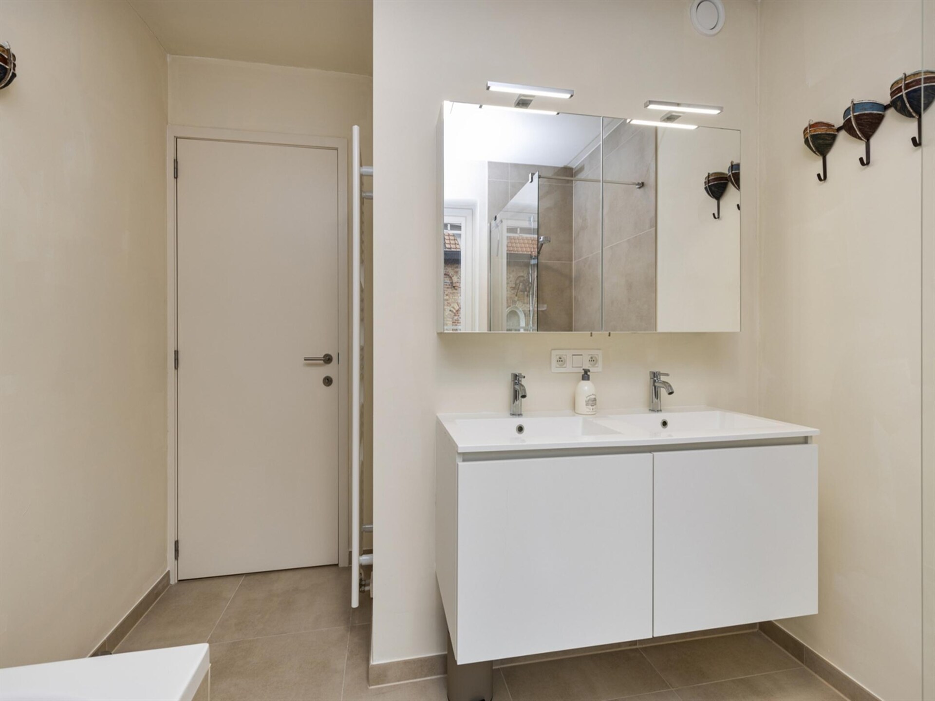 Luxe appartement voor 6 in Blankenberge, vlakbij zee en centrum - foto 35