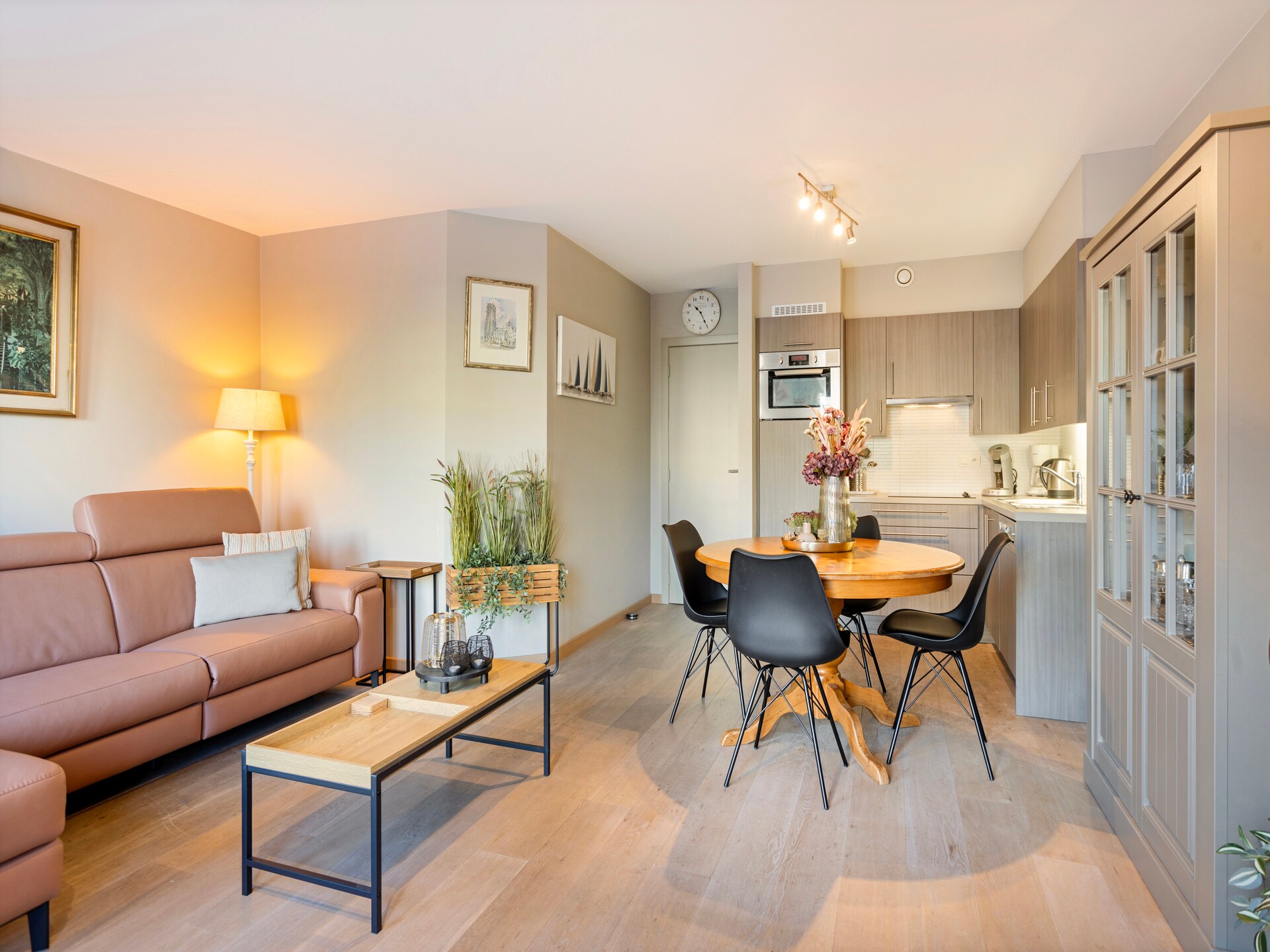 Charmant appartement in Blankenberge met zonneterras en havenzicht - foto 9