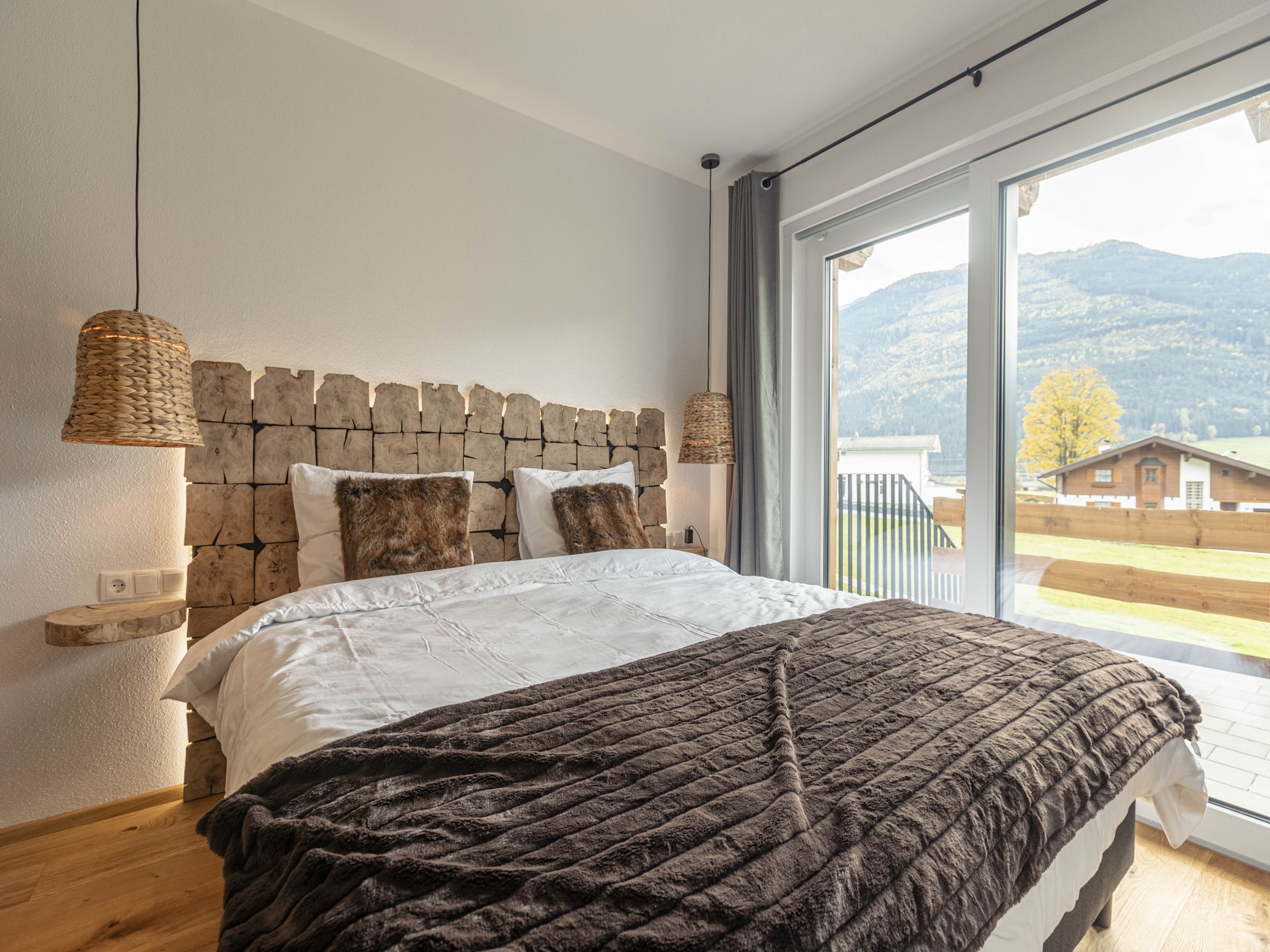 10-persoons vakantiehuis in Uttendorf nabij het meer - foto 4