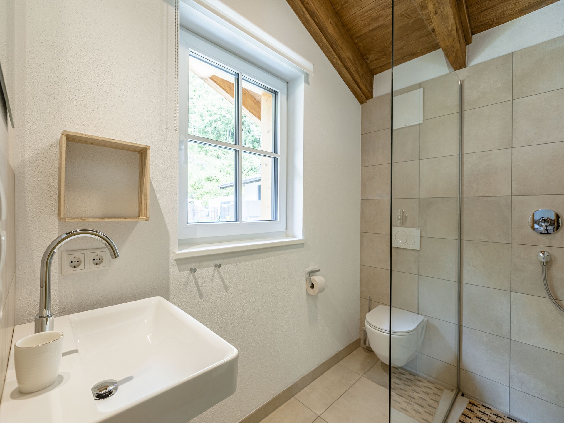 10-persoons vakantiehuis in Uttendorf nabij het meer - foto 13