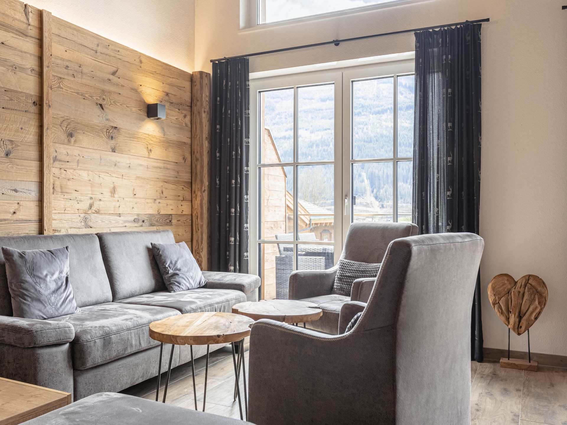Vakantiehuis in Uttendorf: centrum op 850 m en vlakbij het meer - foto 1