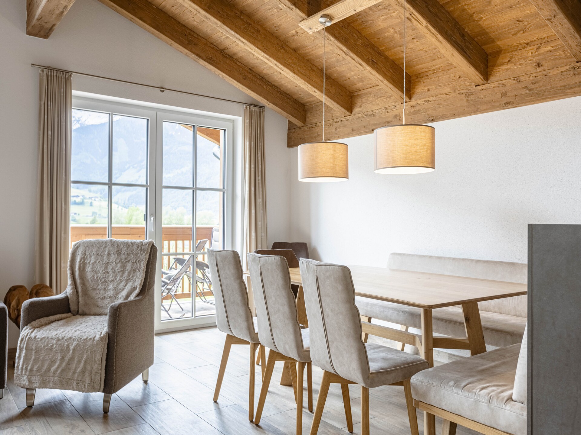 10-persoons vakantiehuis in Uttendorf vlakbij het meer - foto 5