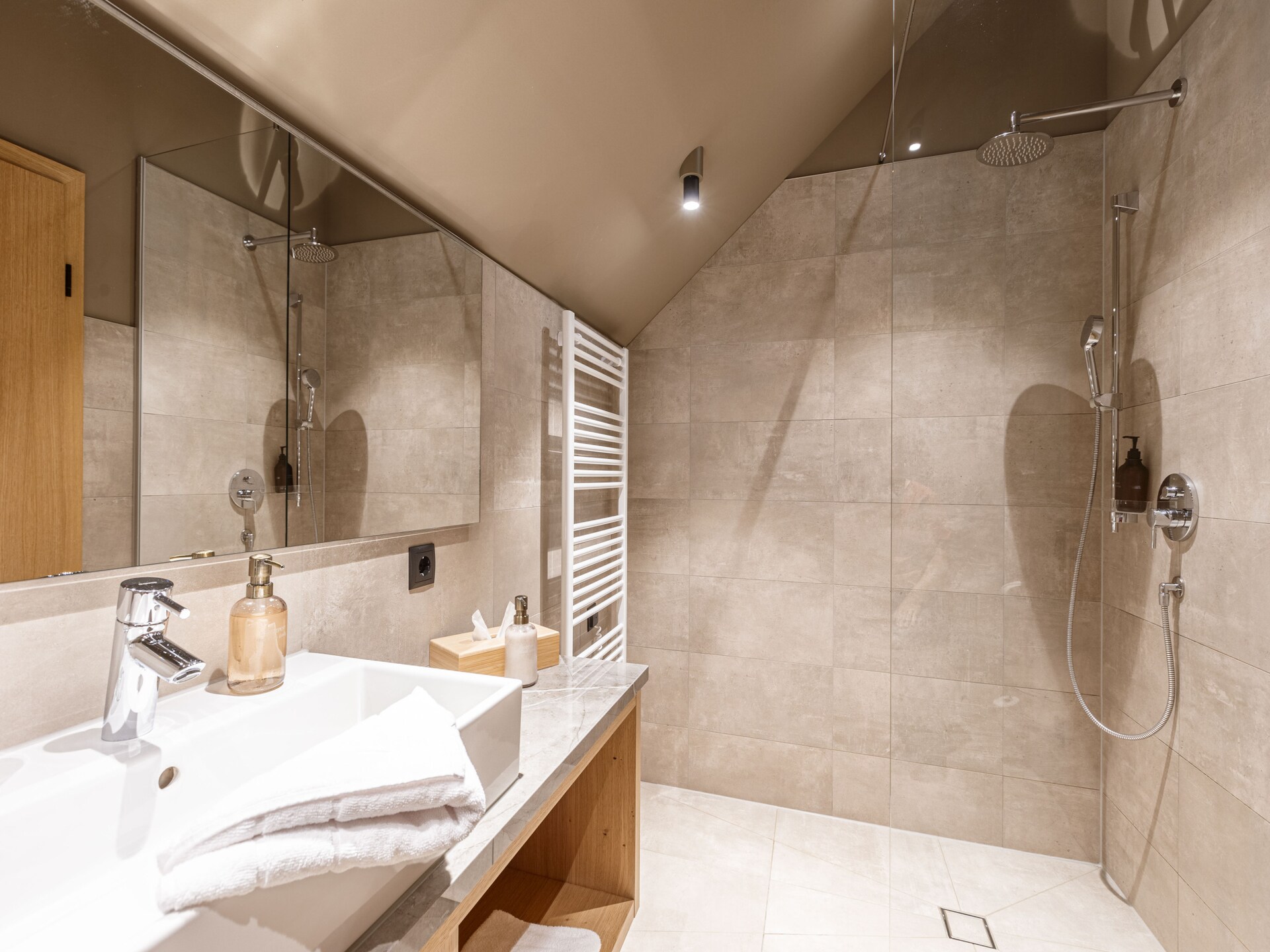 Superior Penthouse aan de Golfbaan in Schruns – 100m van de skilift - foto 13