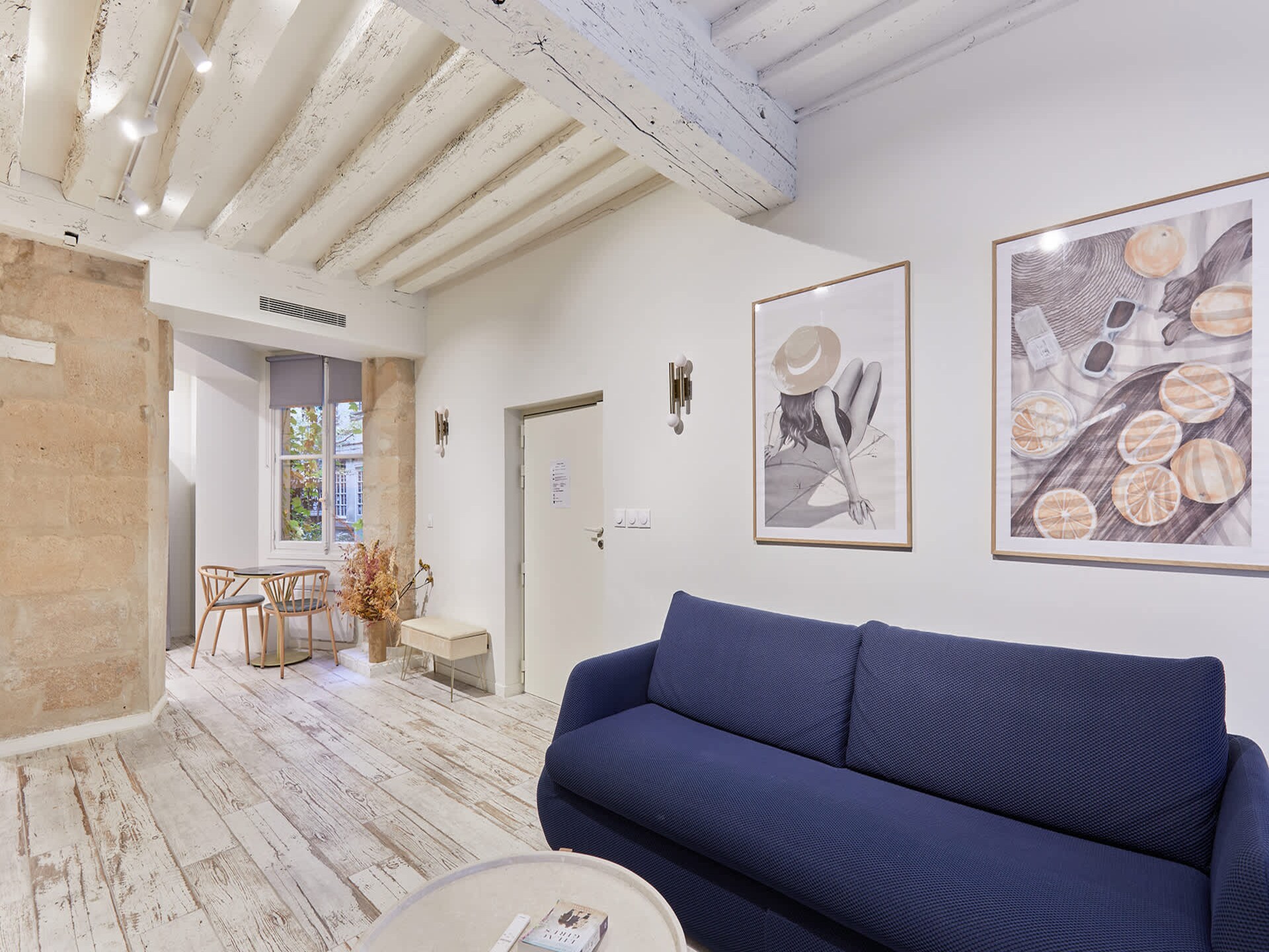 Licht appartement met 2 slaapkamers in de bruisende Marais, 100 m² - foto 10