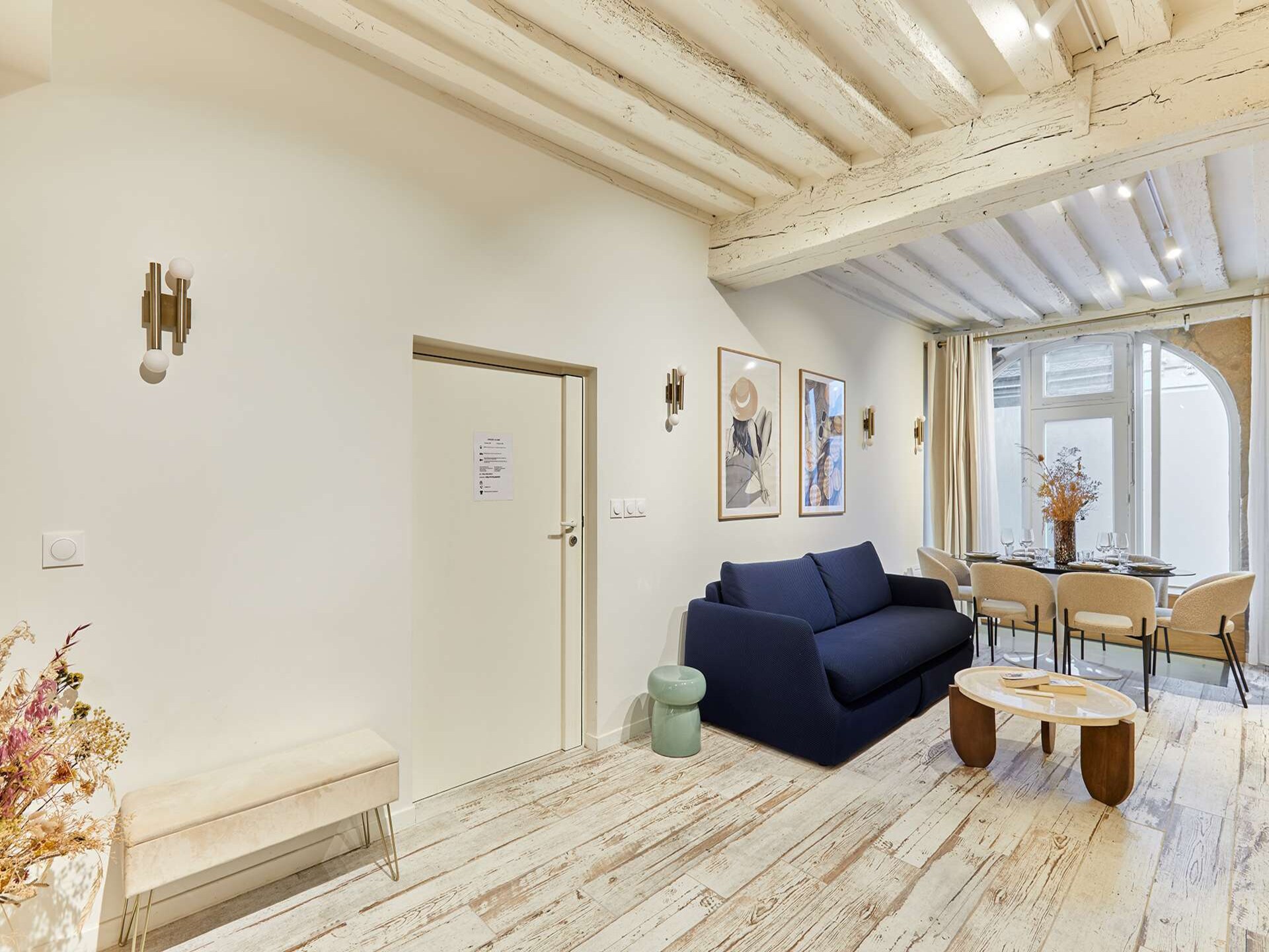 Licht appartement met 2 slaapkamers in de bruisende Marais, 100 m² - foto 11