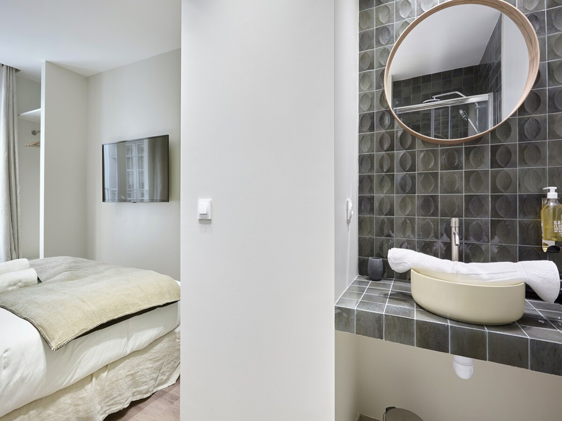Modern 2-slaapkamerappartement met 2 badkamers in de levendige Marais - foto 16