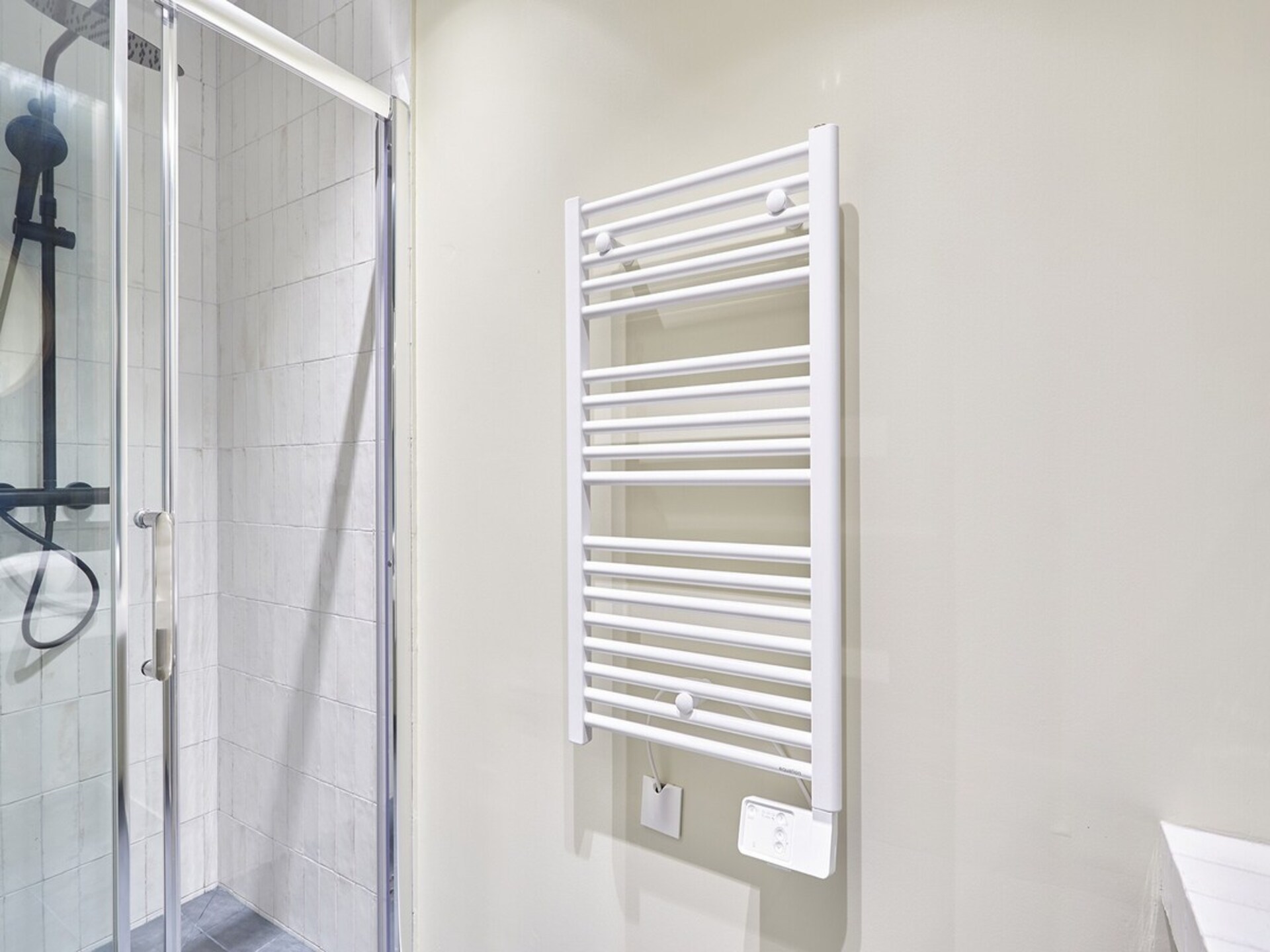 Modern 2-slaapkamerappartement met 2 badkamers in de levendige Marais - foto 17