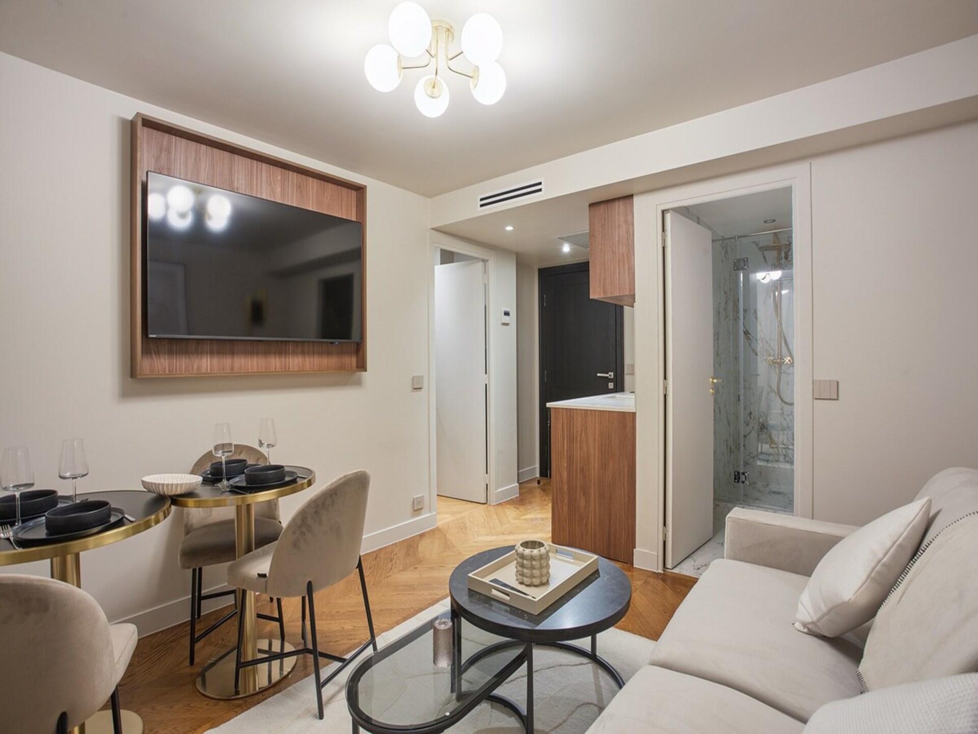 Stijlvol appartement met airco op 9 minuten van Hôtel de Ville - foto 2