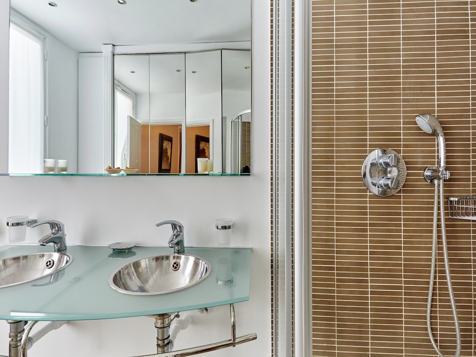 Prachtig 120m² appartement tegenover de Arc de Triomphe in het 16e arrondissement - foto 14