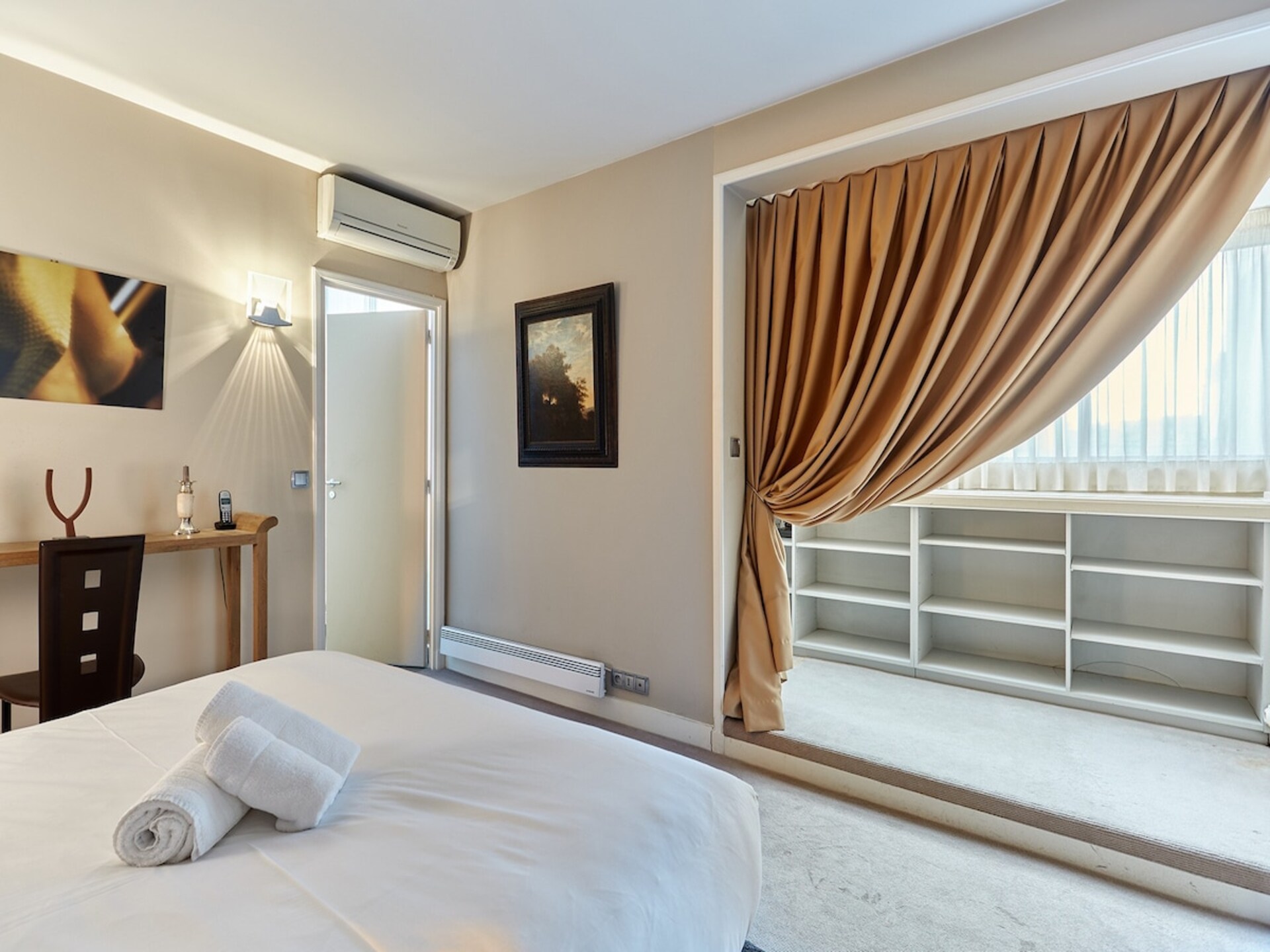 Prachtig 120m² appartement tegenover de Arc de Triomphe in het 16e arrondissement - foto 22