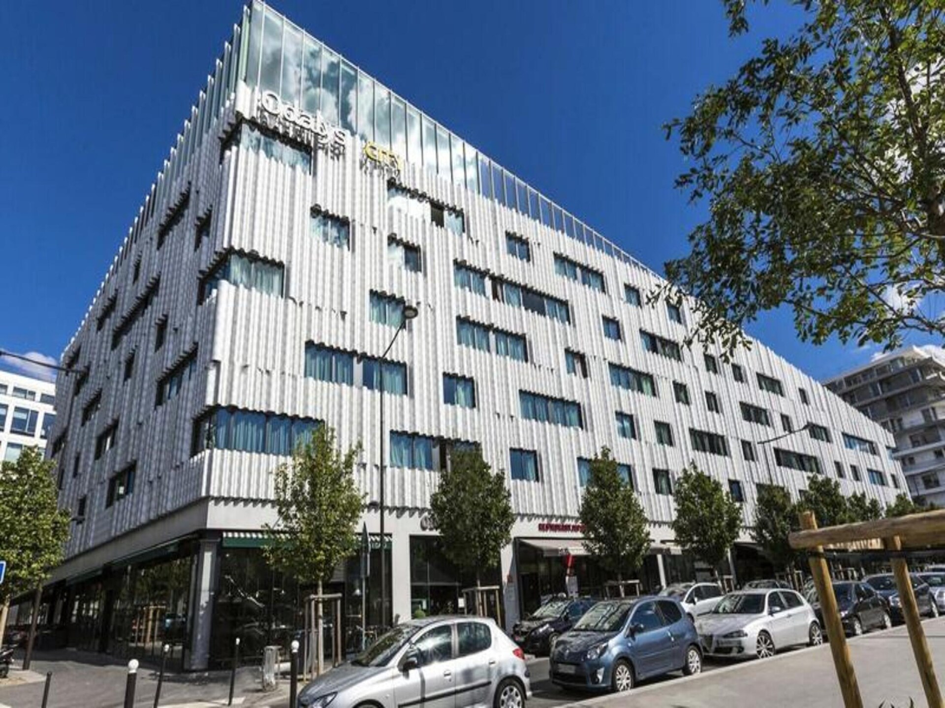 Compacte studio voor 2 in het 17e arrondissement, vlakbij metro Porte de Saint-Ouen - foto 24