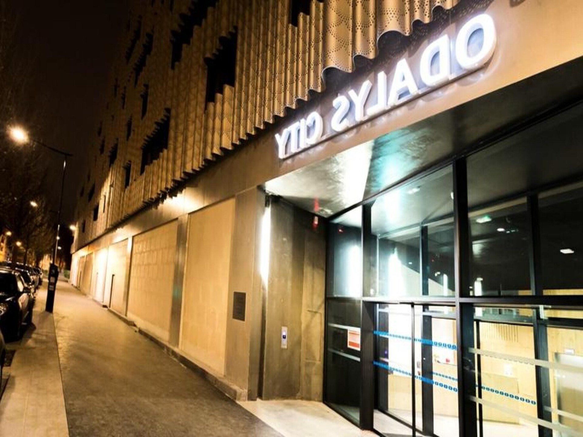 Compacte studio voor 2 in het 17e arrondissement, vlakbij metro Porte de Saint-Ouen - foto 2