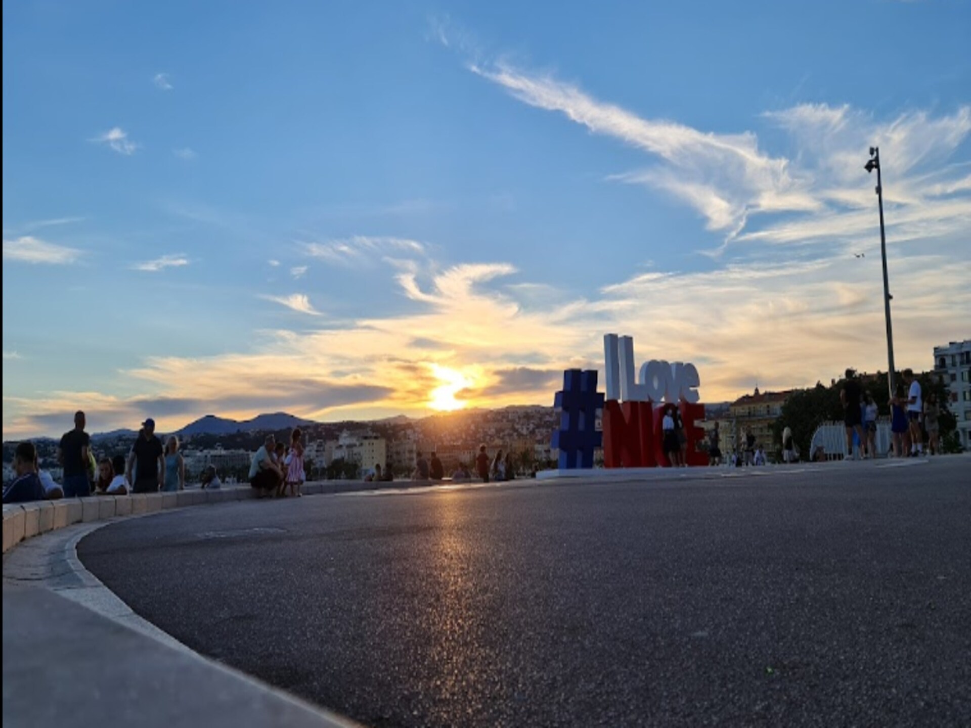 Sfeervol appartement aan de Promenade des Anglais met eigen terras - foto 32
