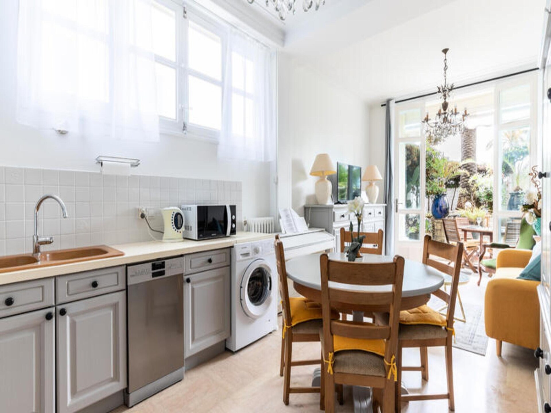 Sfeervol appartement aan de Promenade des Anglais met eigen terras - foto 10