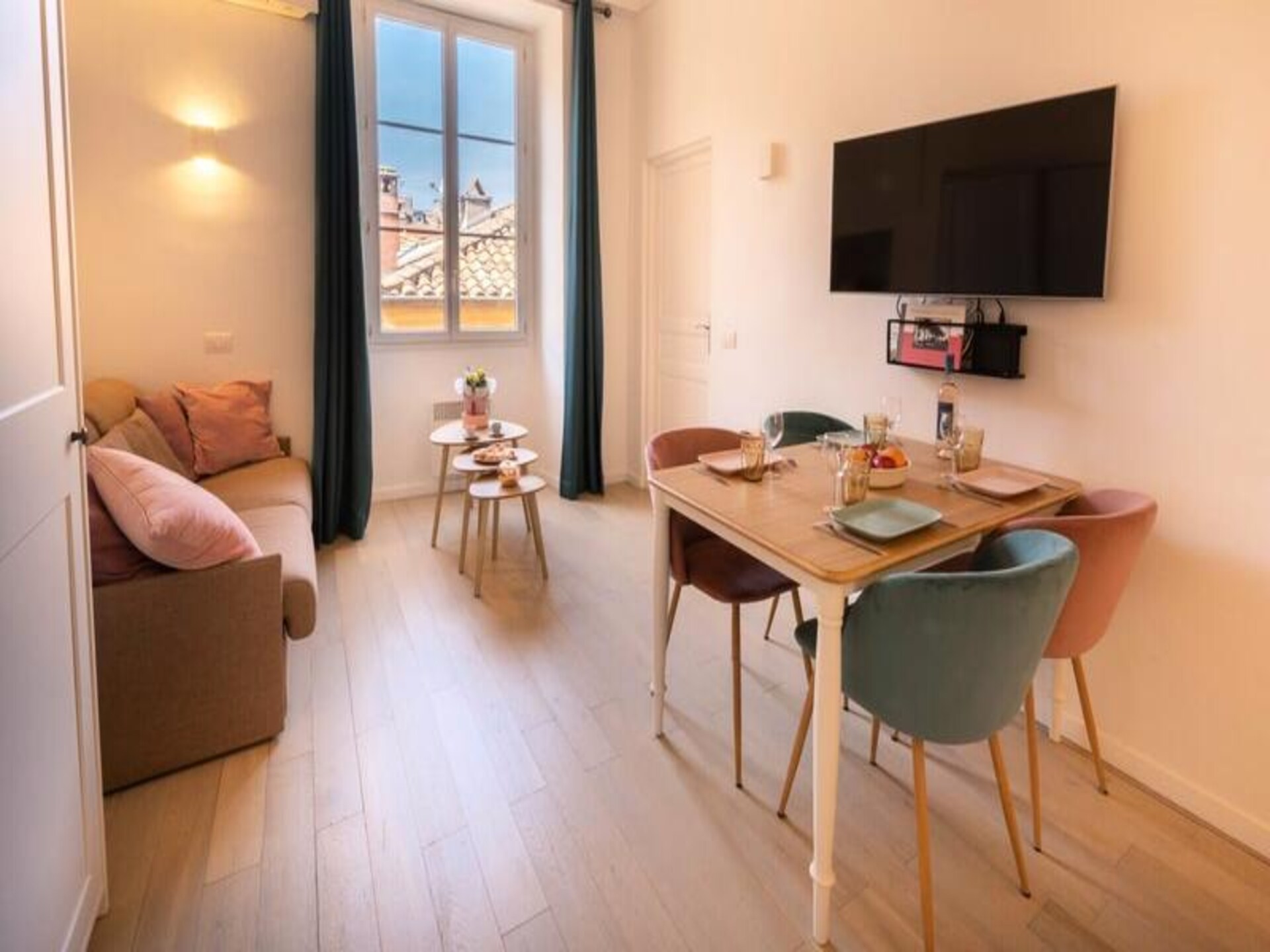 Charmant appartement in hartje Oud Nice met uitzicht op kathedraal - foto 16
