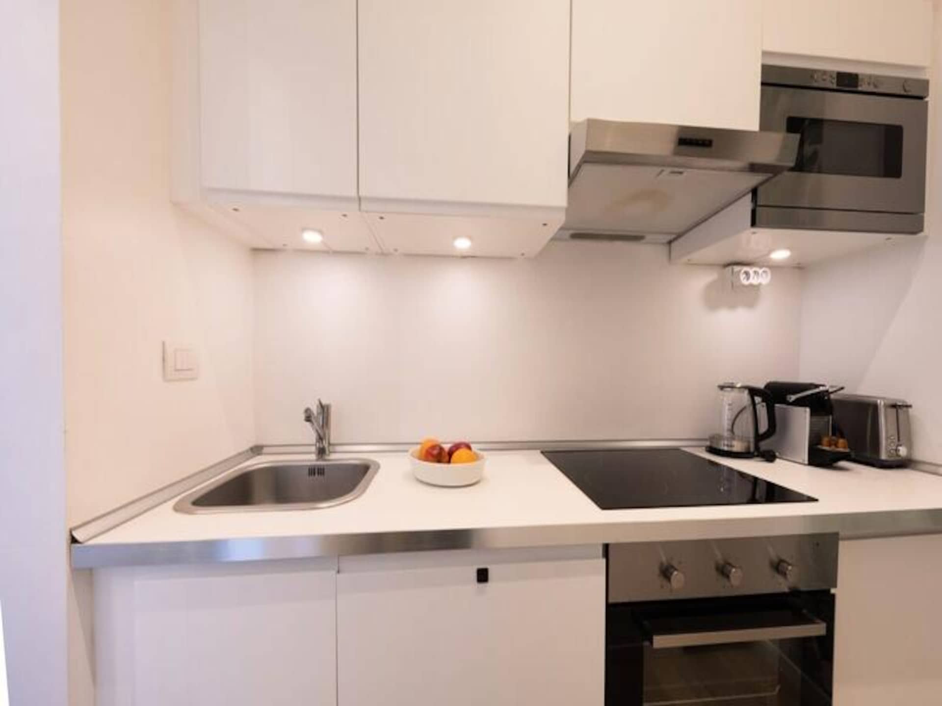 Charmant appartement in hartje Oud Nice met uitzicht op kathedraal - foto 45