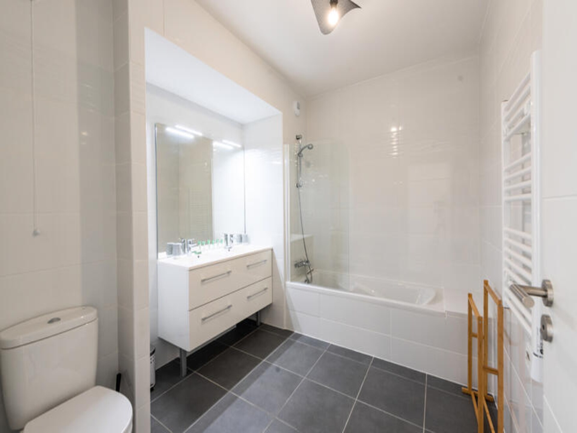 Modern appartement in Cimiez met zeezicht en privégarage, 10 min van strand - foto 12