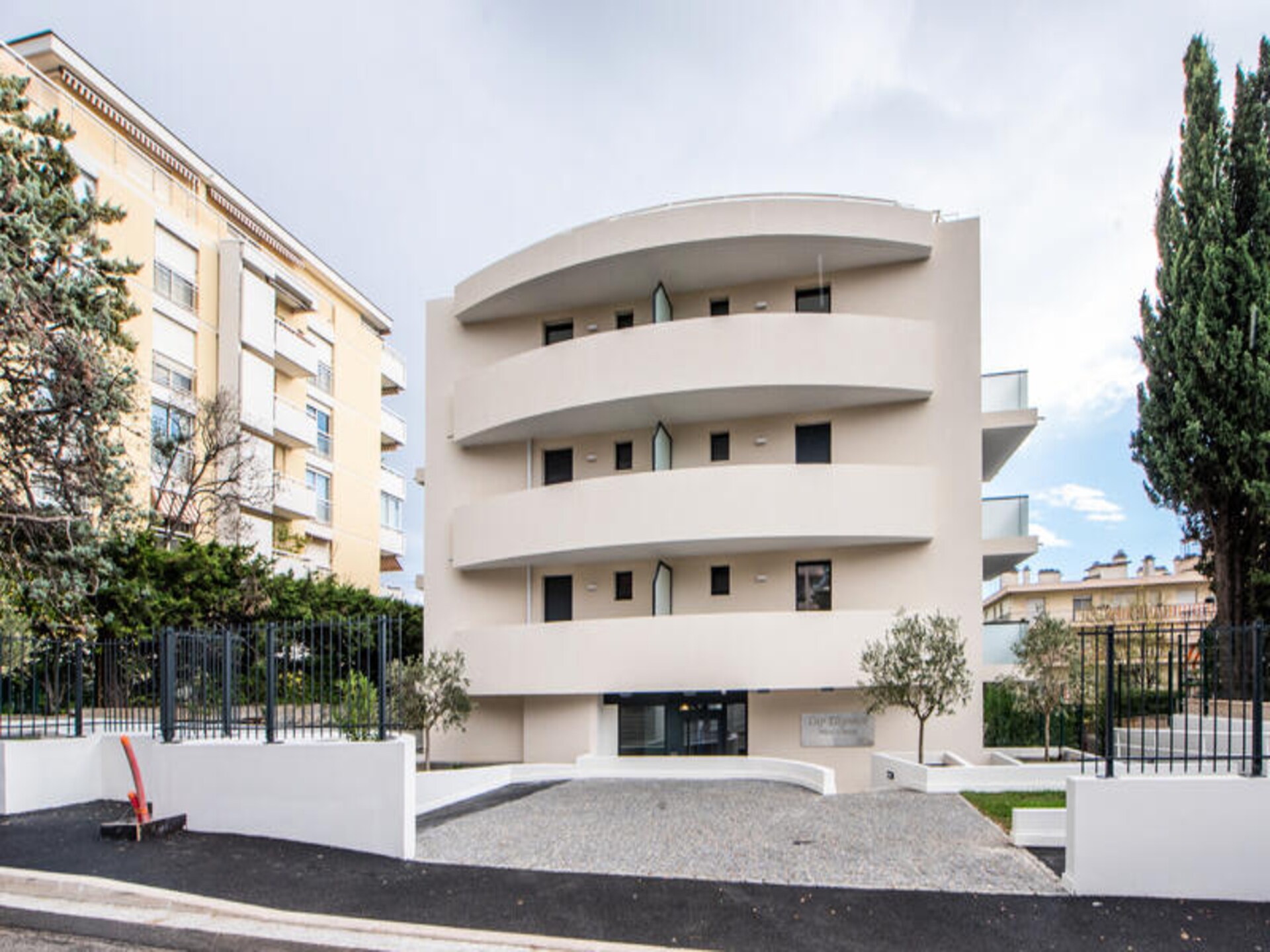 Modern appartement in Cimiez met zeezicht en privégarage, 10 min van strand - foto 14