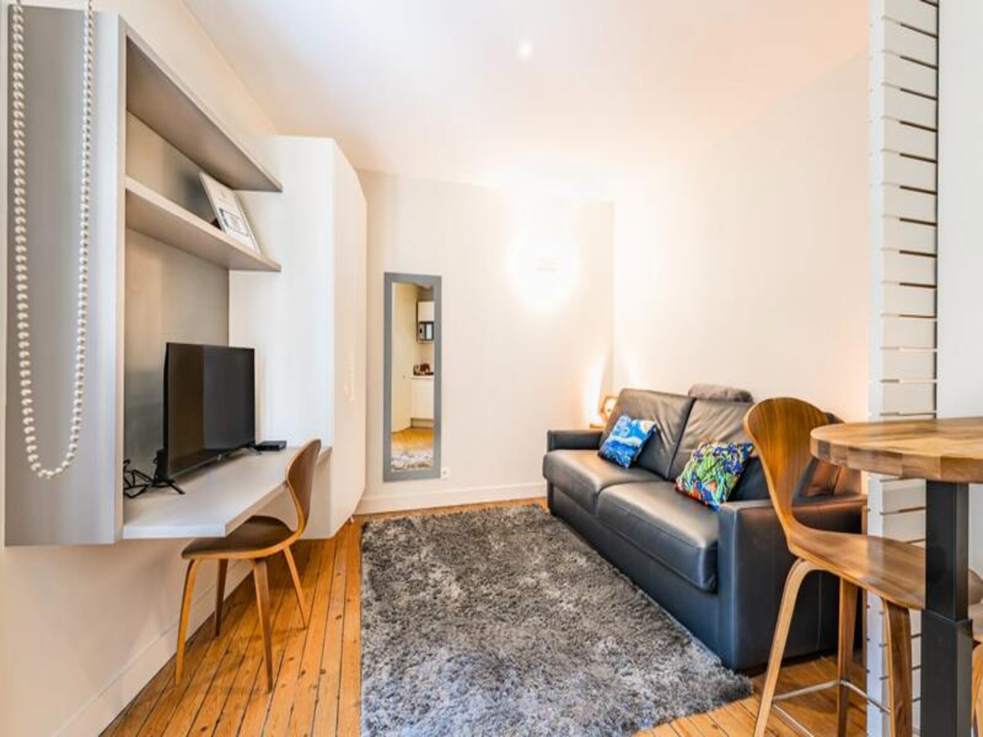 Elegante studio in 18e-eeuws pand aan Place des Quinconces, Bordeaux - foto 4