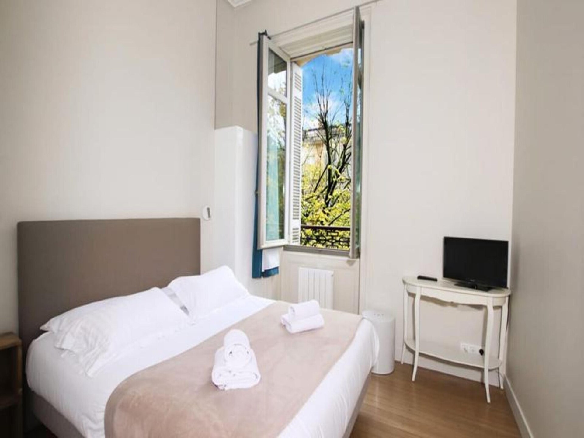 Licht & sfeervol appartement in de Gouden Driehoek, vlakbij Place des Quinconces - foto 24