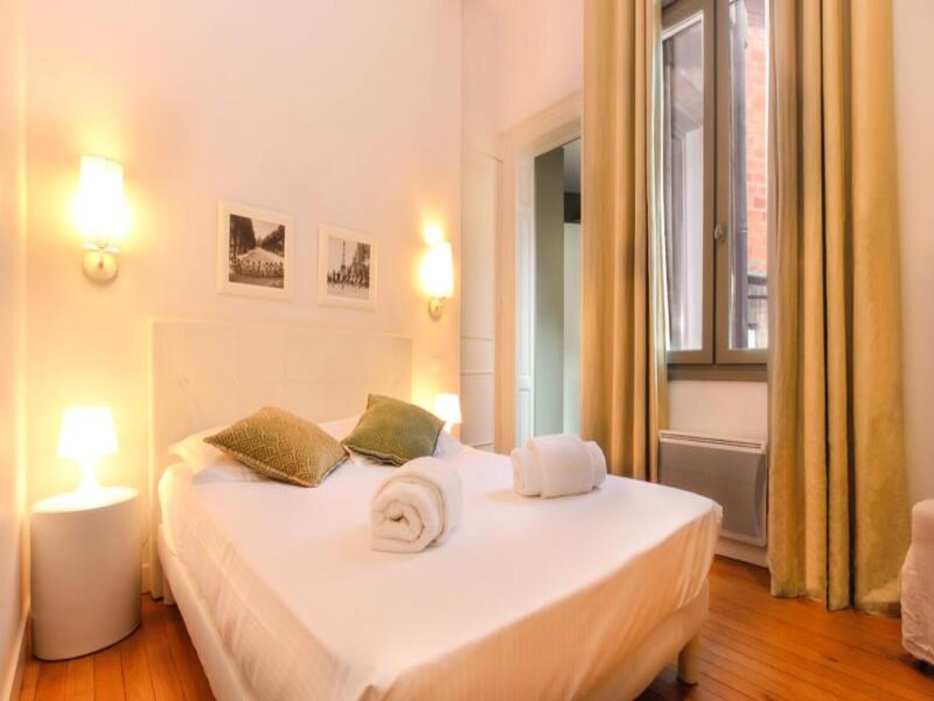Licht en charmant 3-kamerappartement in de Gouden Driehoek van Bordeaux - foto 16