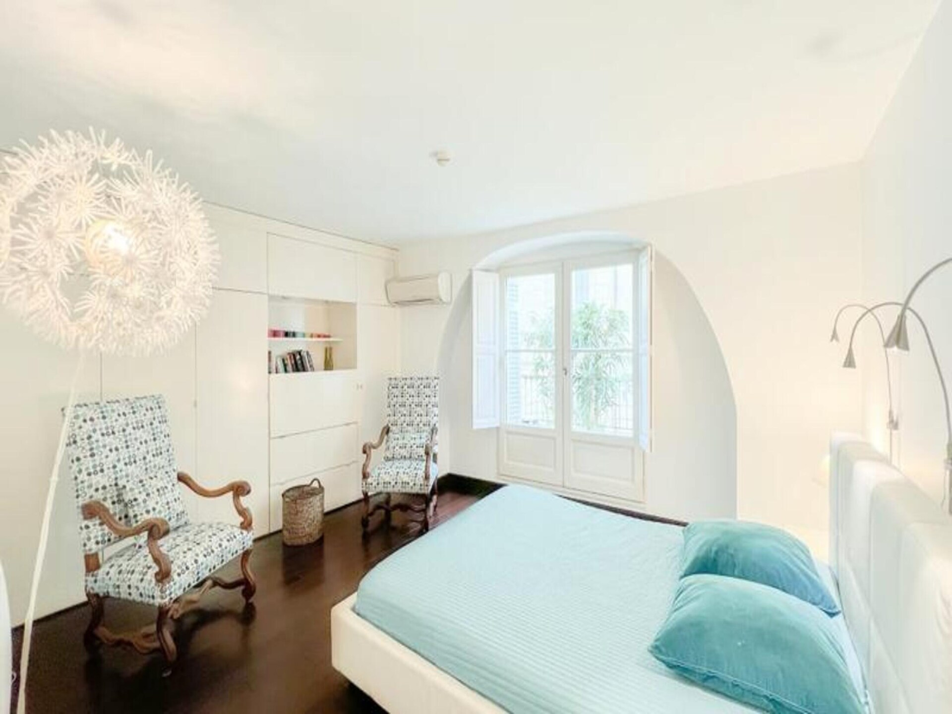 Authentiek appartement van 75m² in de prestigieuze Gouden Driehoek van Bordeaux - foto 16