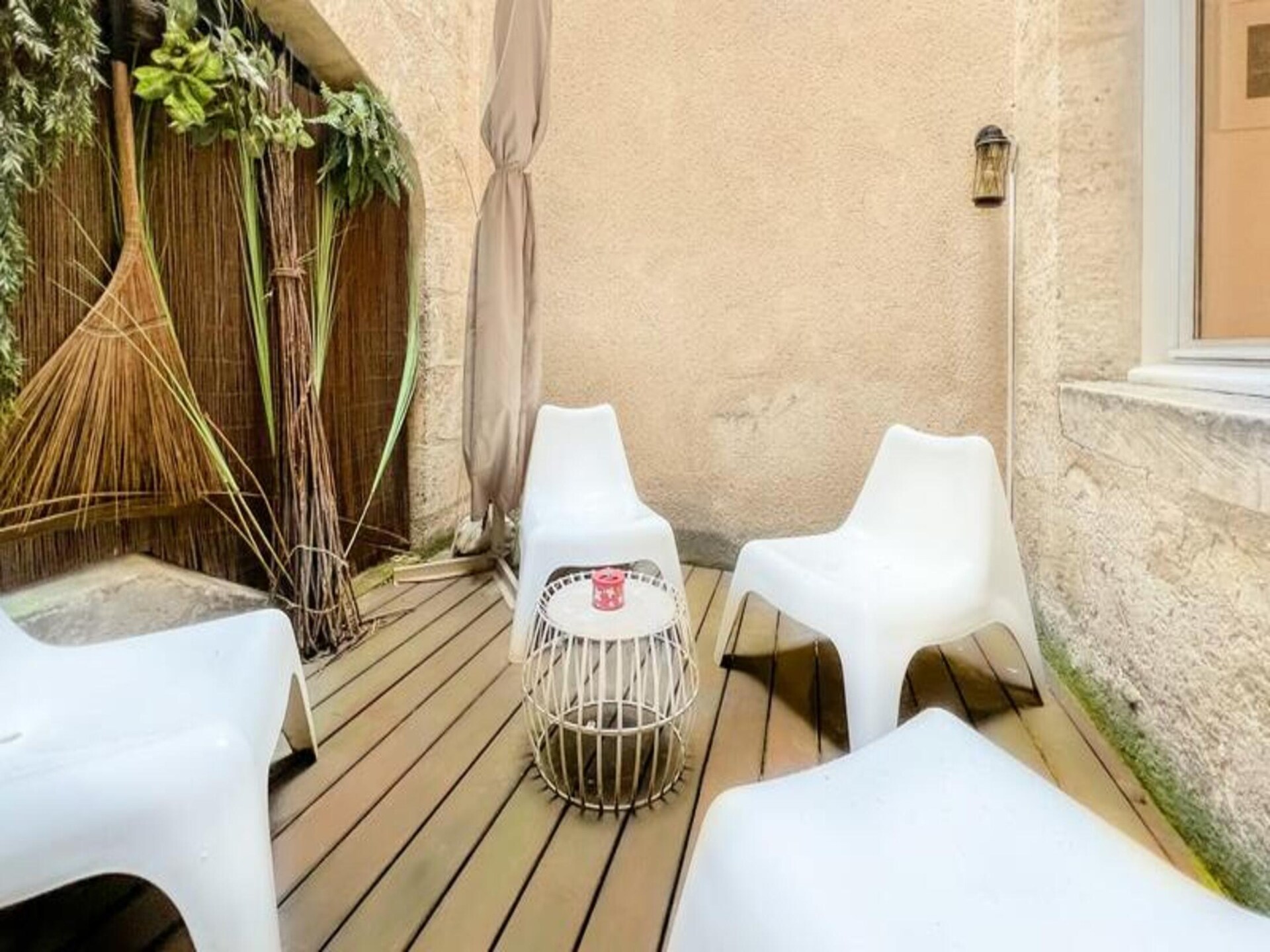Authentiek appartement van 75m² in de prestigieuze Gouden Driehoek van Bordeaux - foto 11